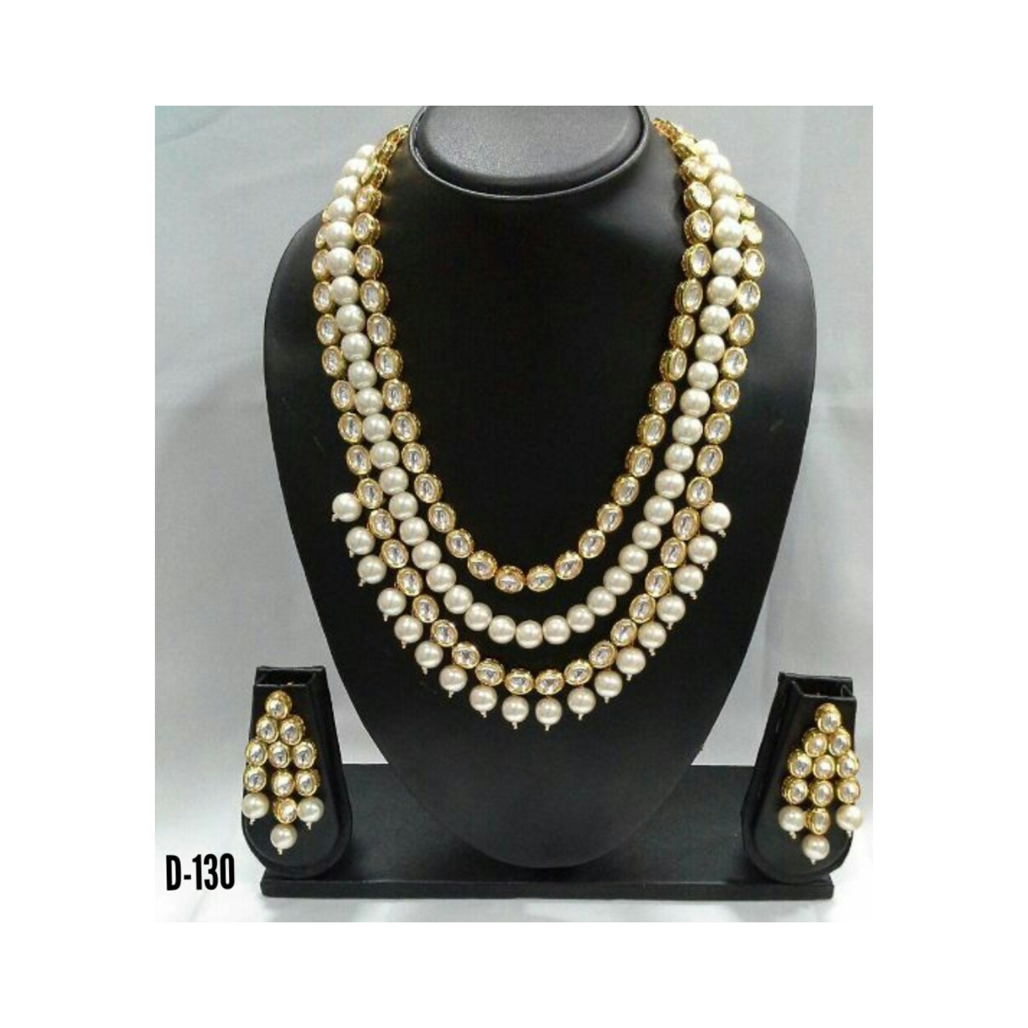 Multi Layer Pearl Kundan Necklace Set With Earring