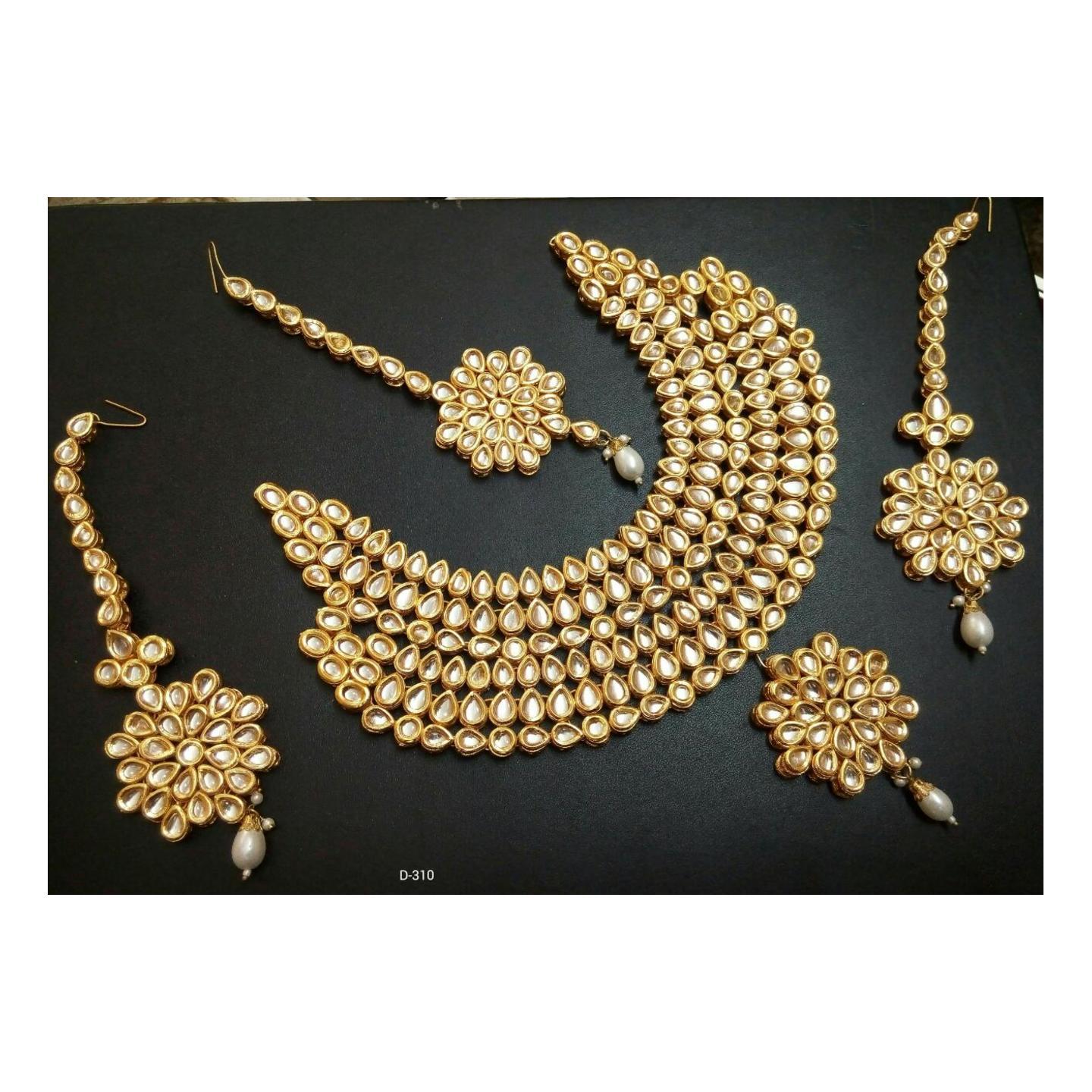 Kundan Choker Necklace Set With Earring ,Tikka