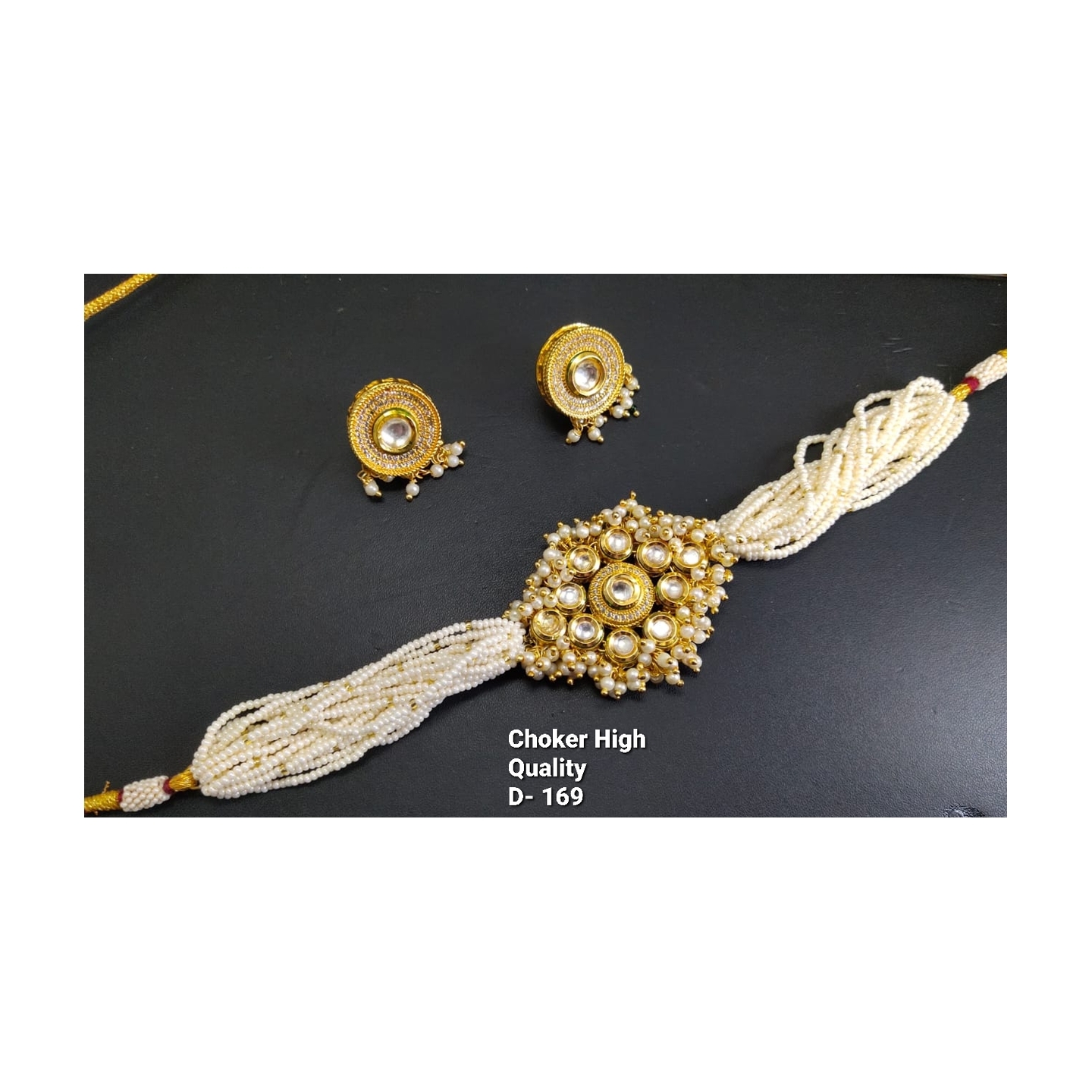 Kundan Choker With Earring Crystals Neckline
