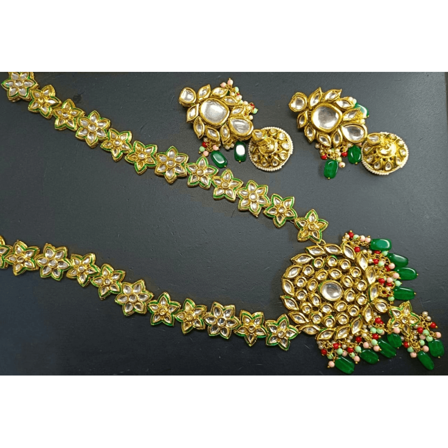 Green Gold Tone Kundan Necklace Set With Earring
