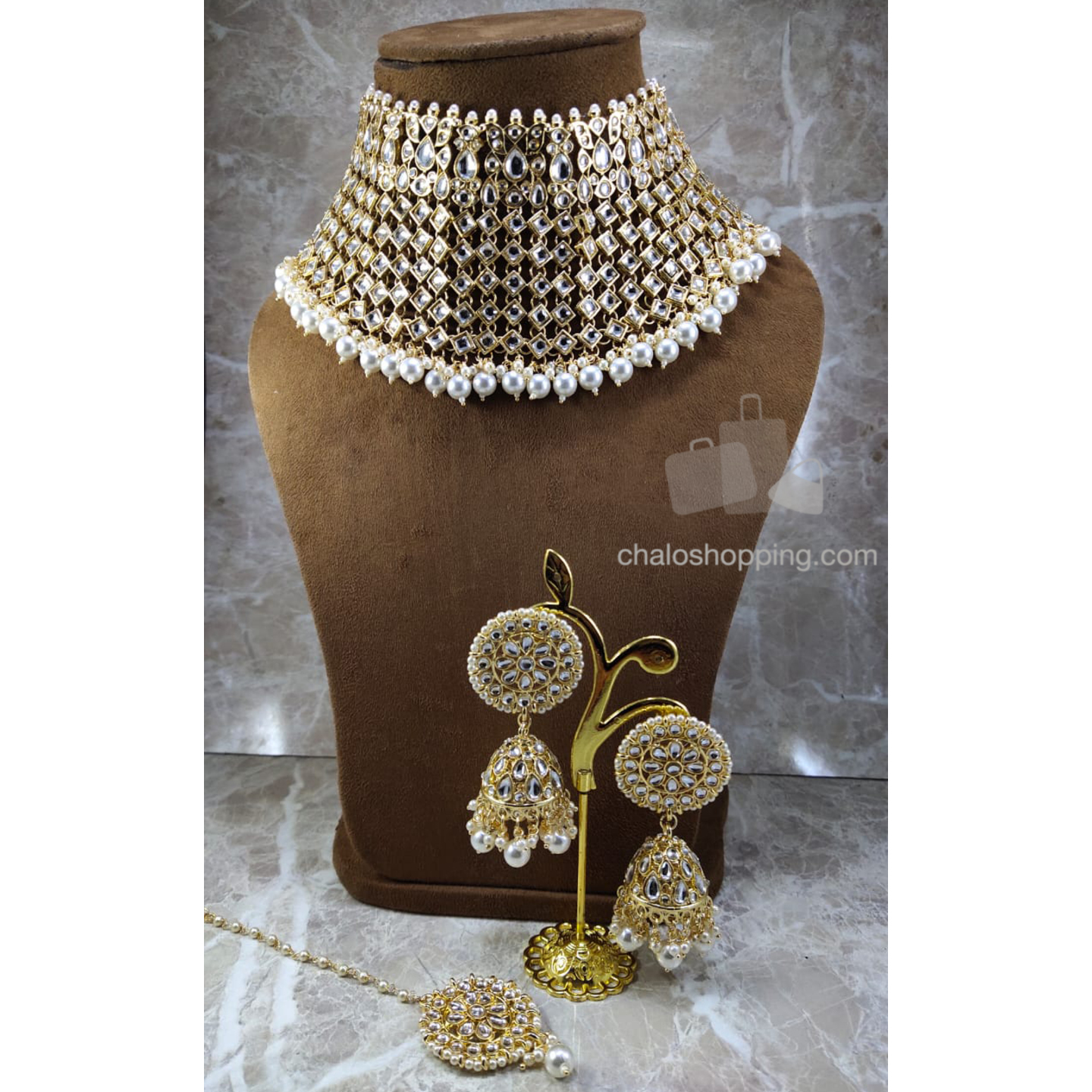 Kundan Inspired Choker Set with Earrings and Tika (Color : White)