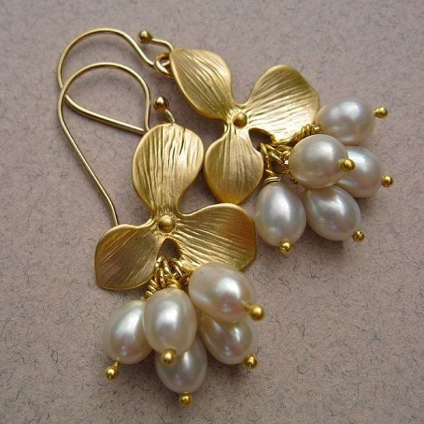 Contemporary Earring 0209
