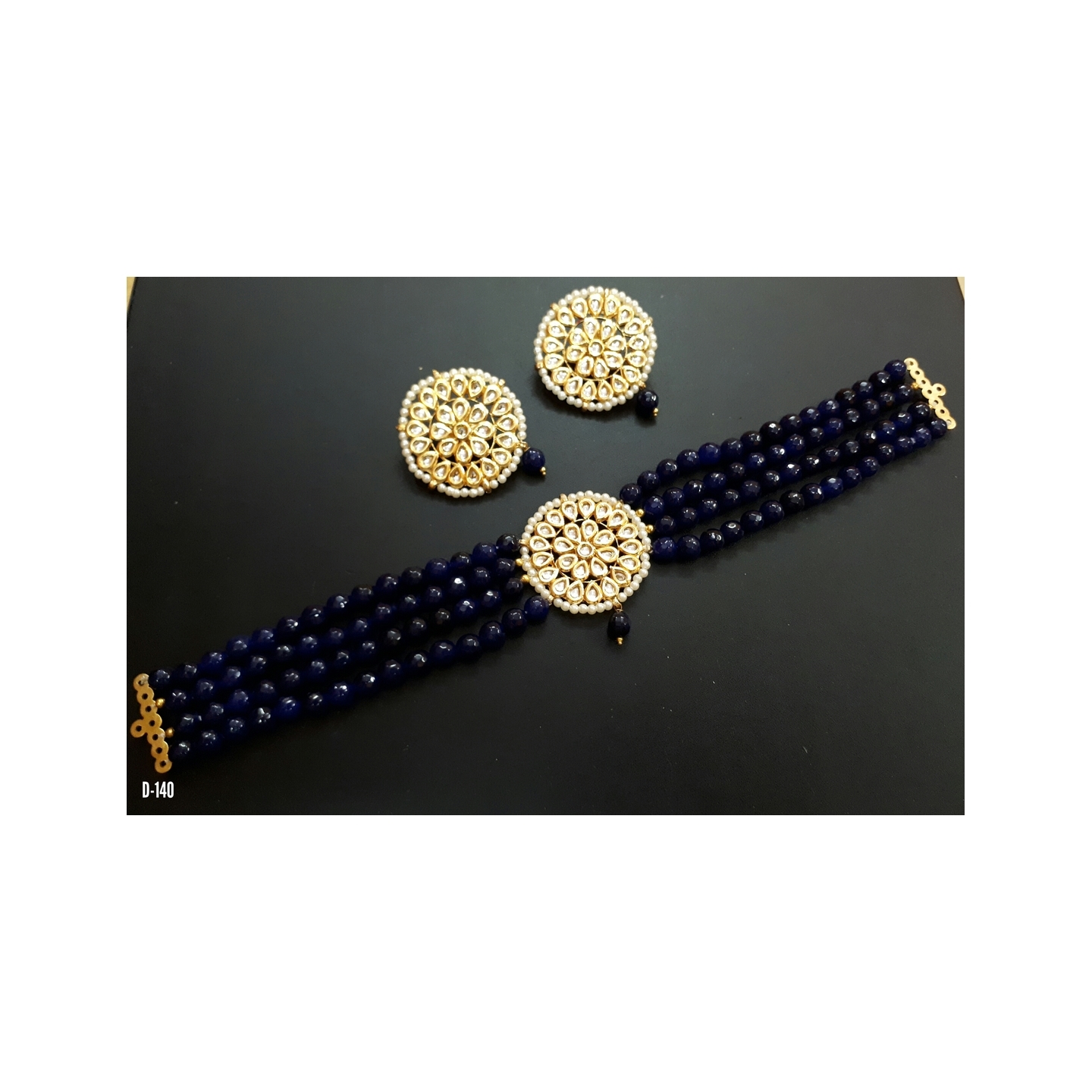 Kundan Choker Neckline Set with Earring