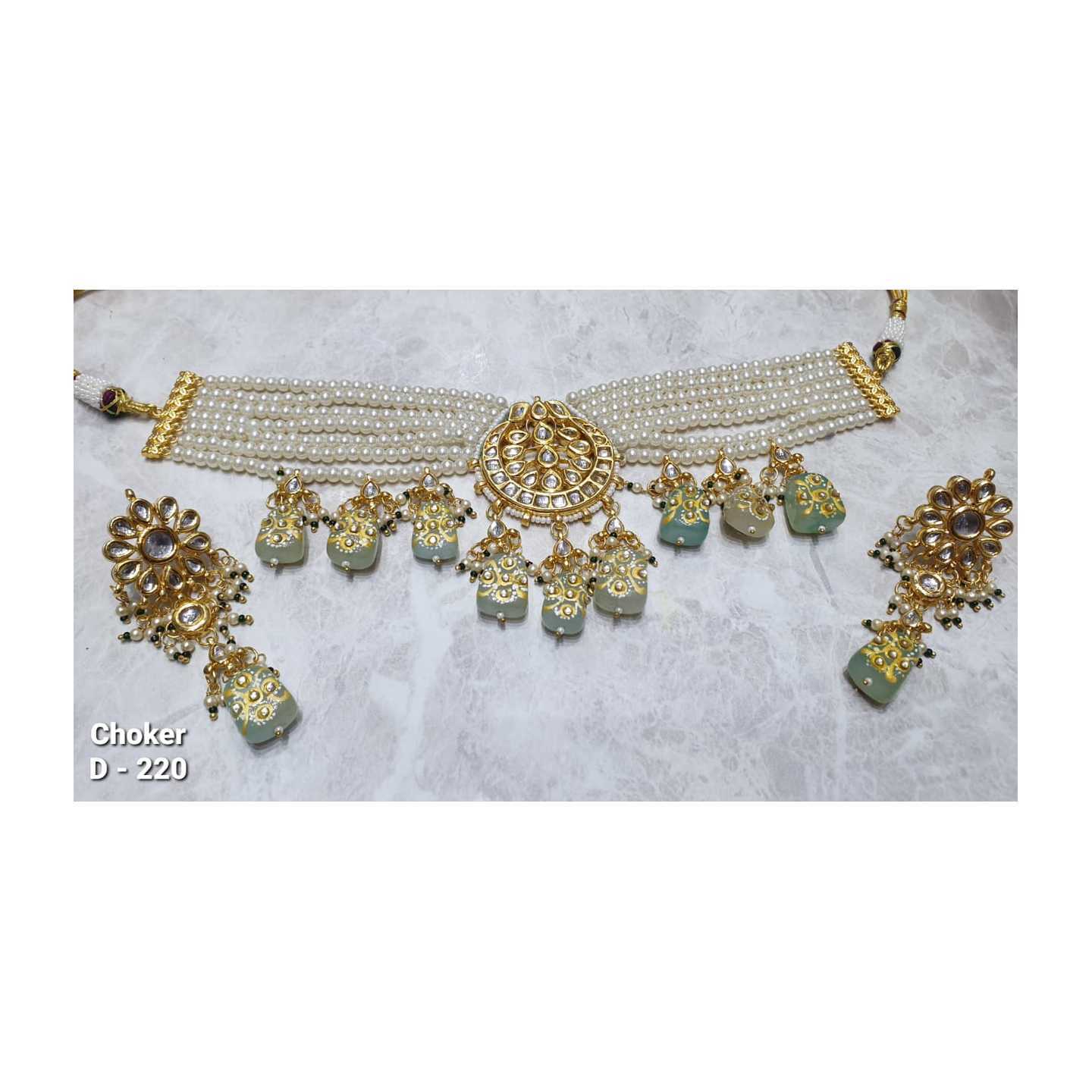 Kundan Choker With Earring Crystals Necklace