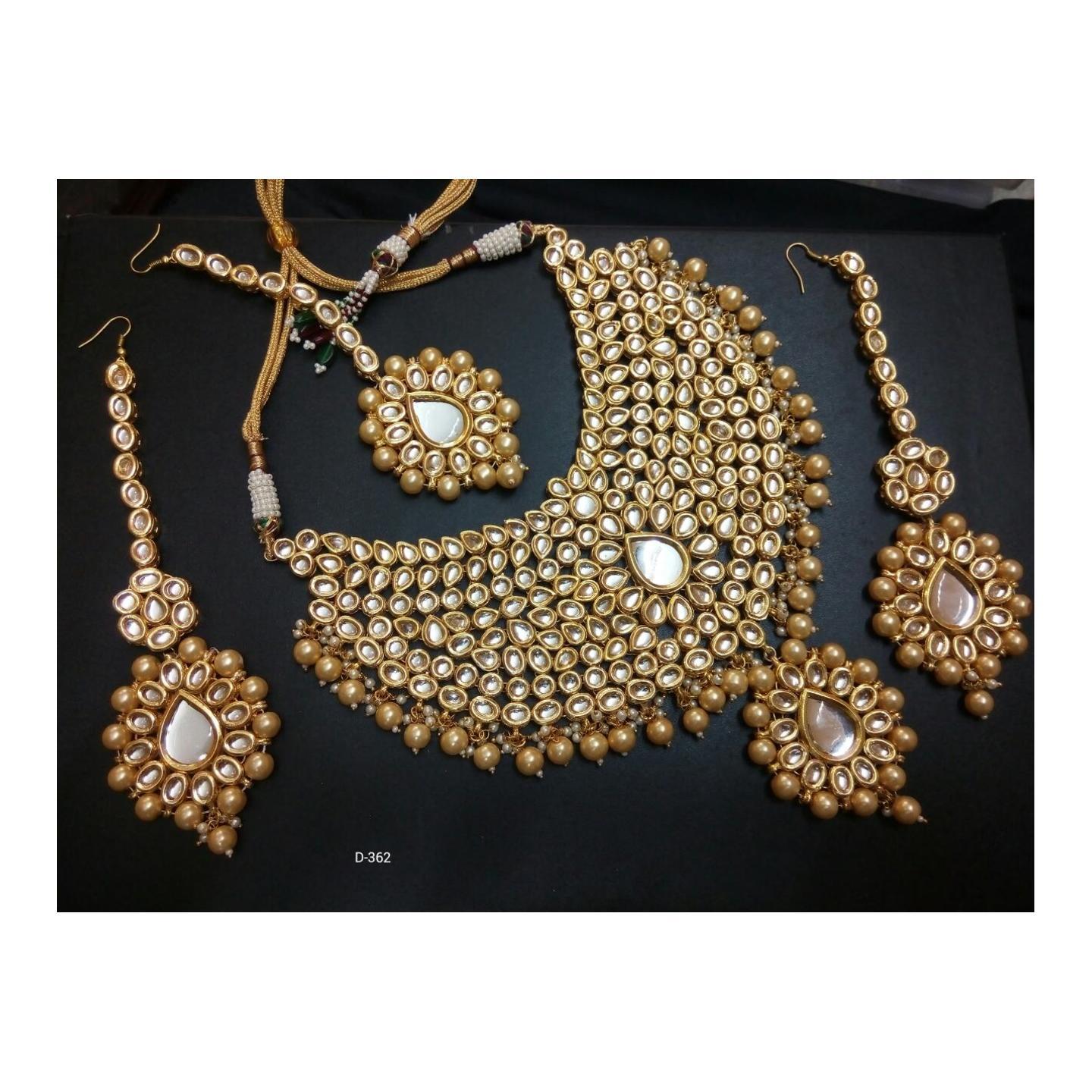 Gold Tone Necklace Set With Earring Tikka Pearls