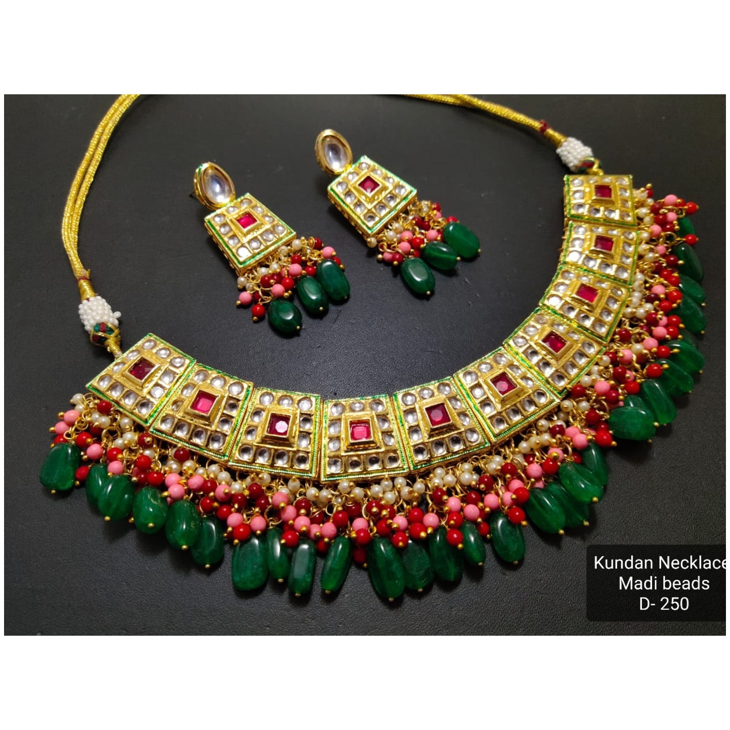Emerald Green Onyx High Quality Kundan Necklace Set