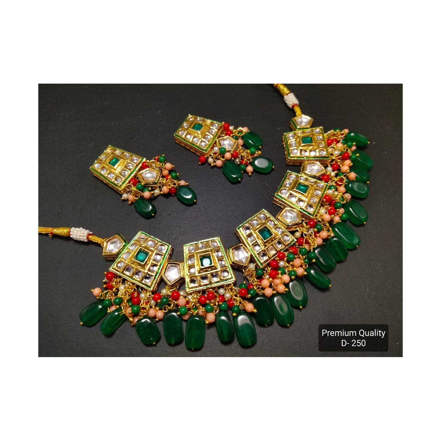 Kundan Necklace Set With Earring Green Onyx Pearl