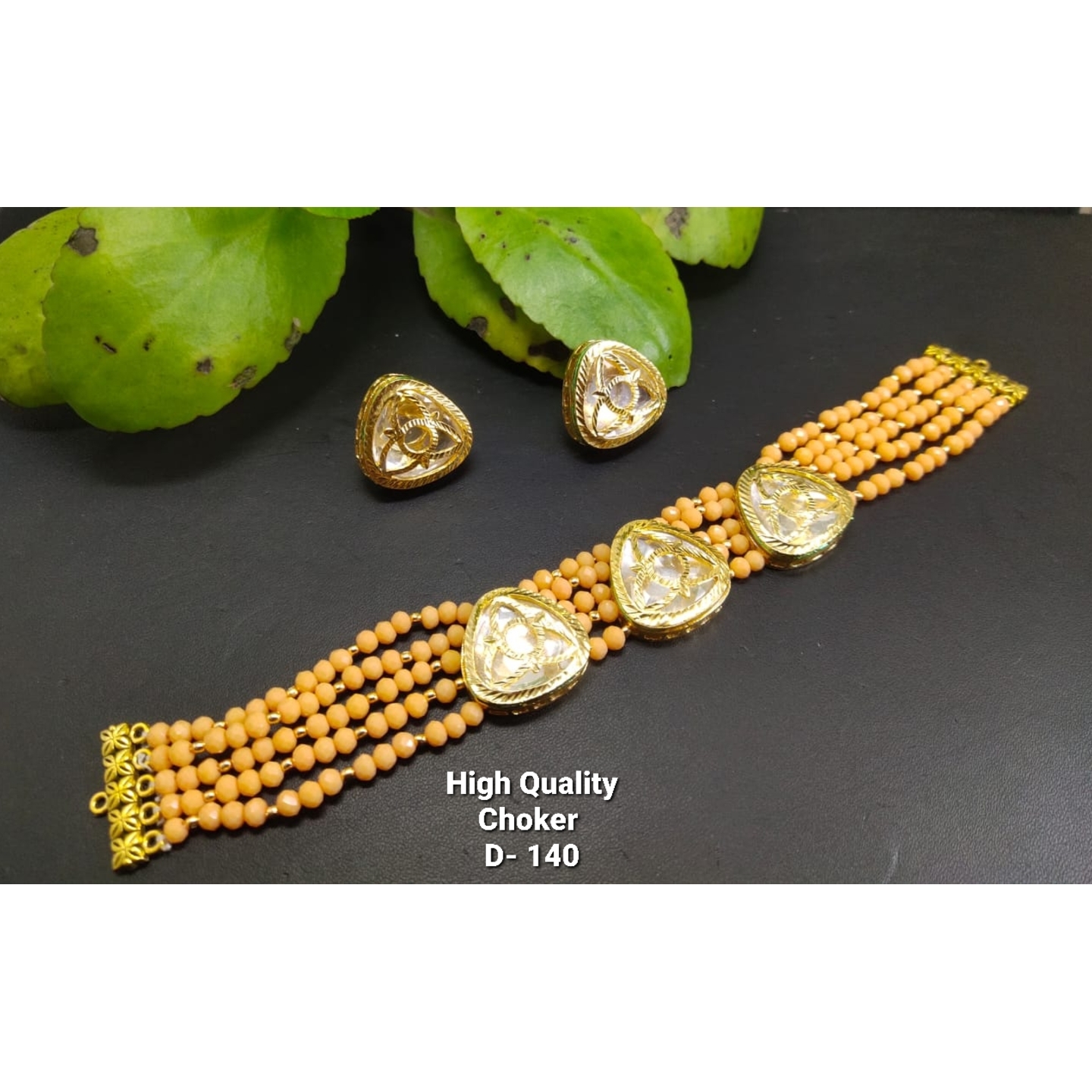 Kundan Choker With Golden Crystals Neckline