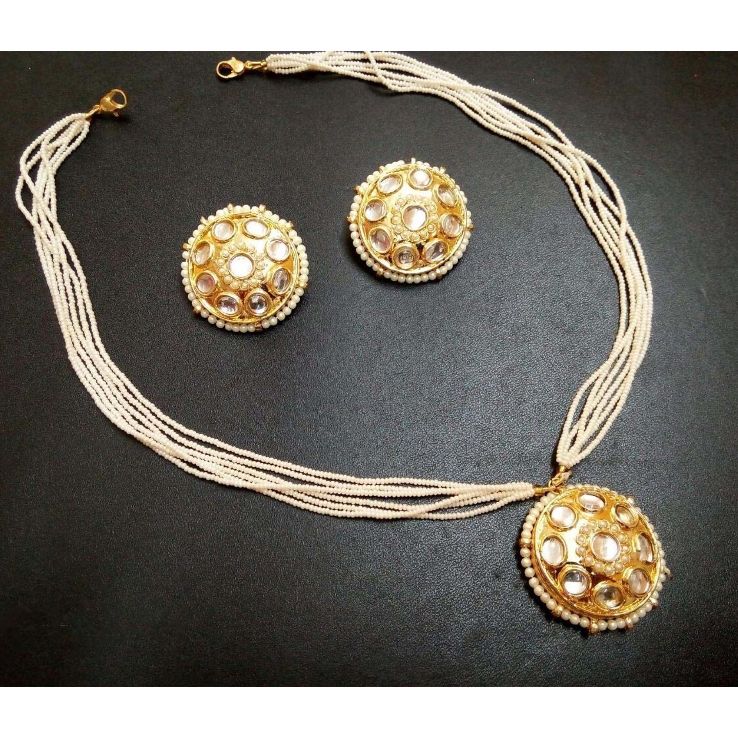 Gold Tone Kundan Nav Rattan Necklace Set With Earring