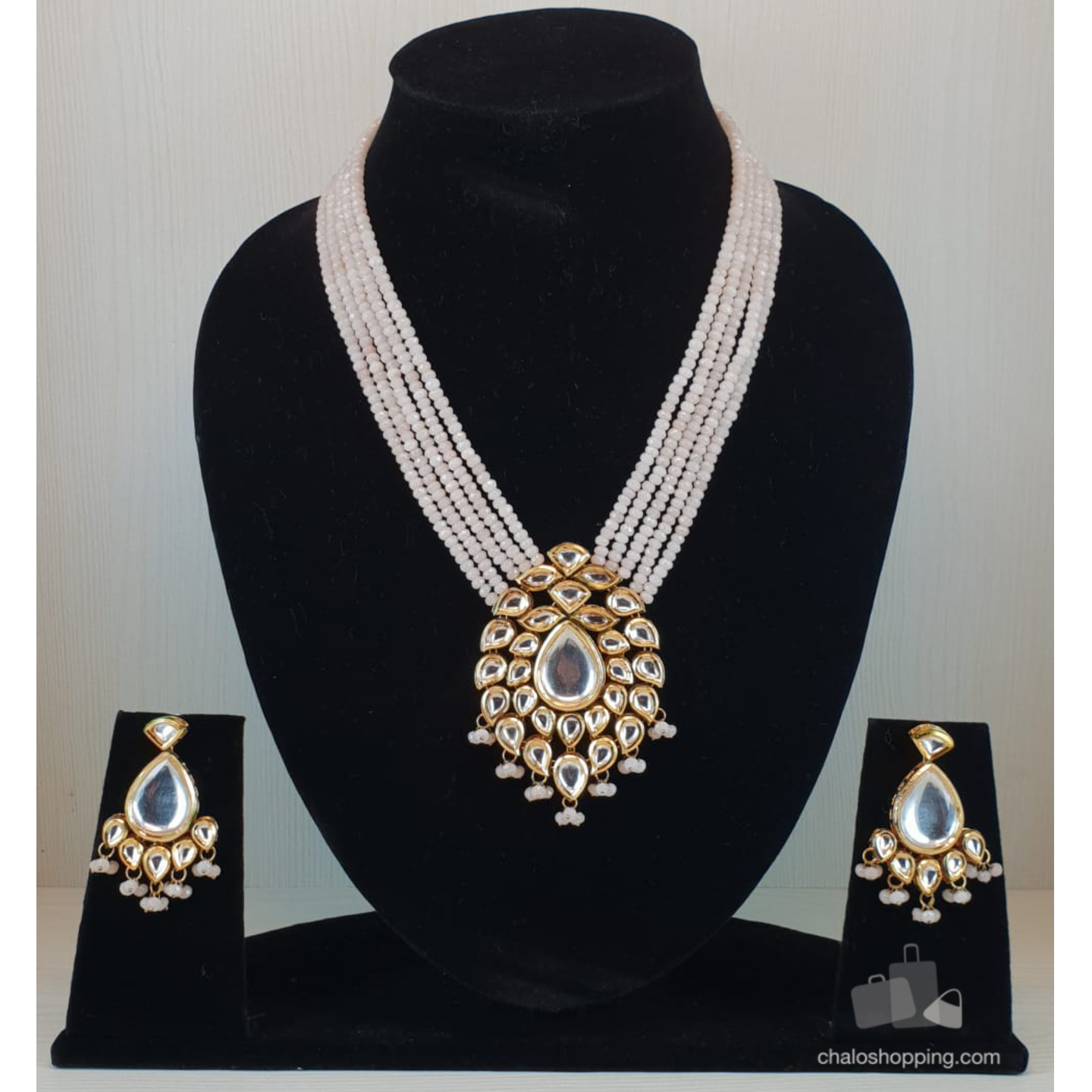 White Onyx High Quality Kundan Inspired Necklace Set