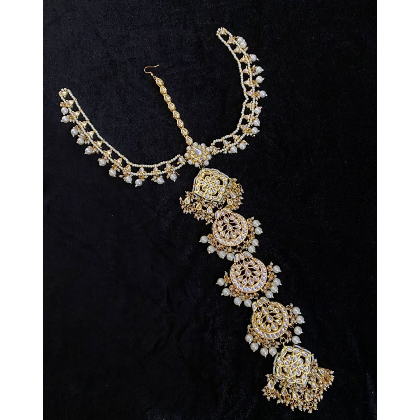 Gold Tone Kundan HathPhool With White Onyx pearls