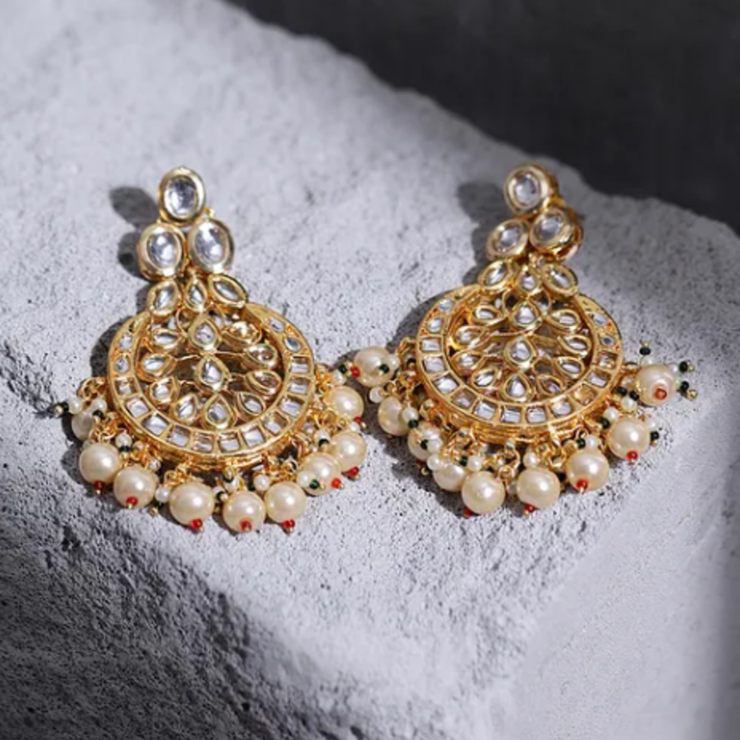 Gold Plated Kundan Earring With Pearls