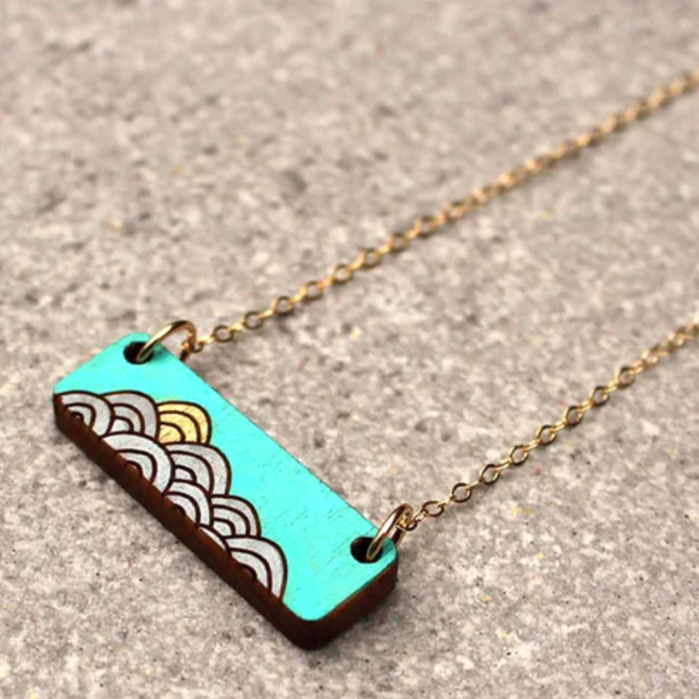 Wooden Necklace 043