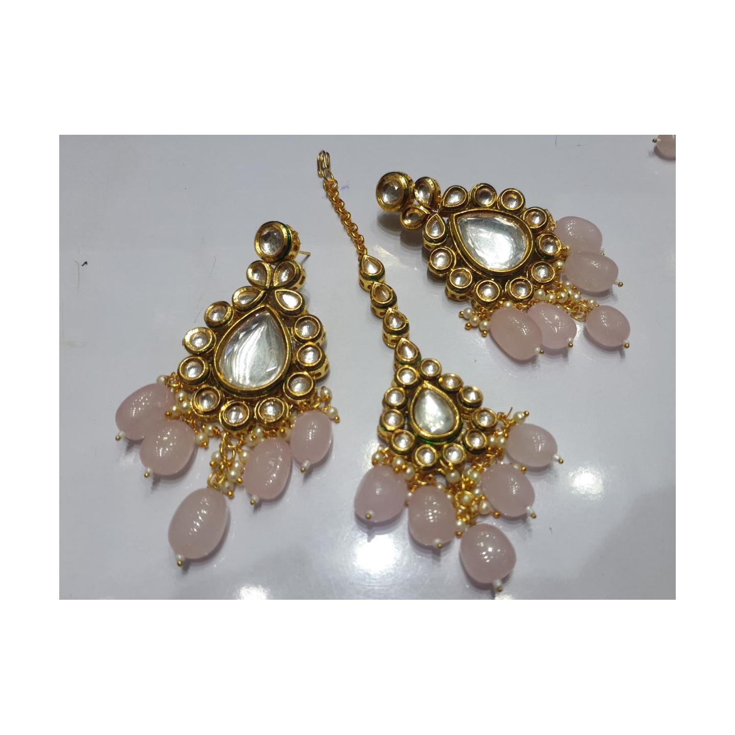 High Quality Kundan Tika With Earring