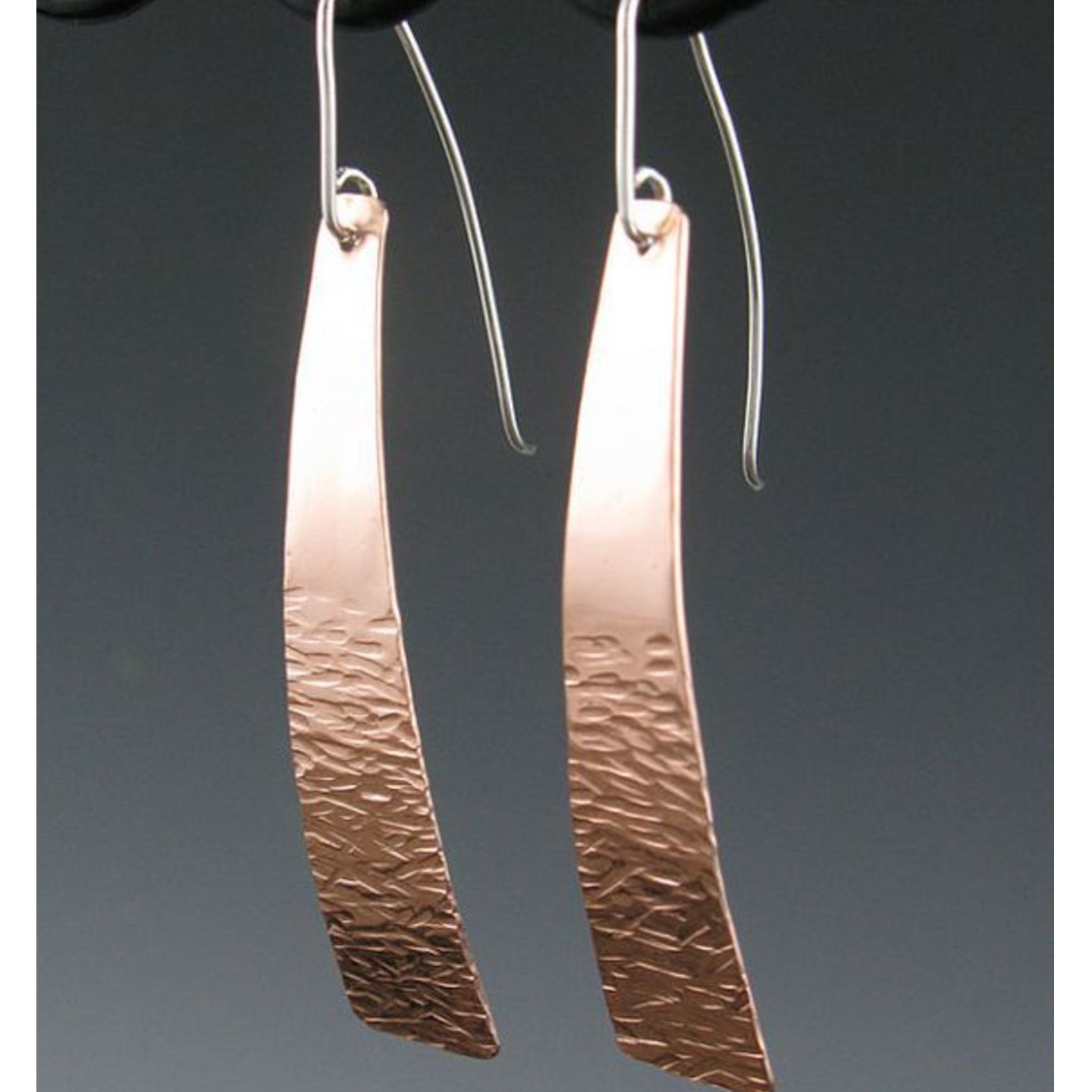 Contemporary Earring 033