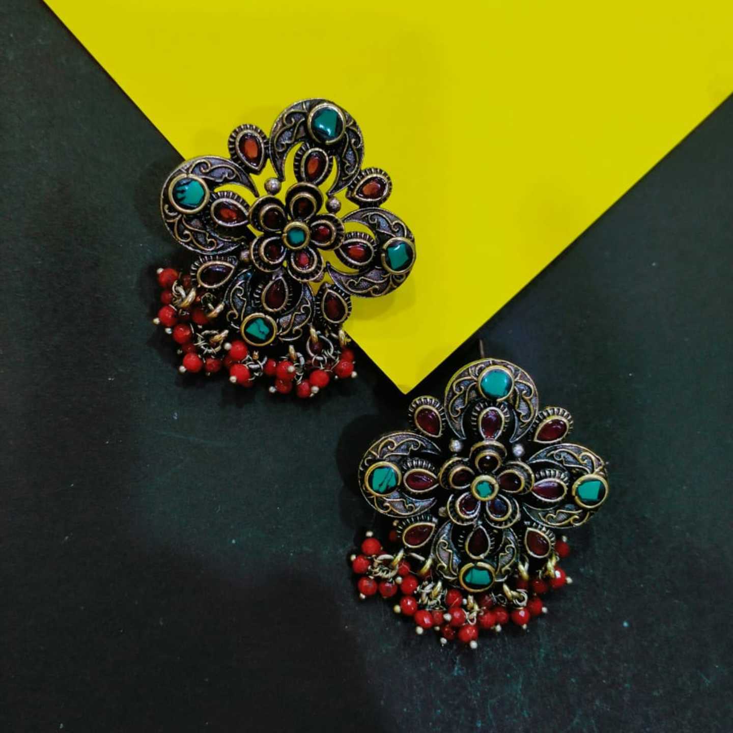 Red Two Tone High Quality Chip Work Earring