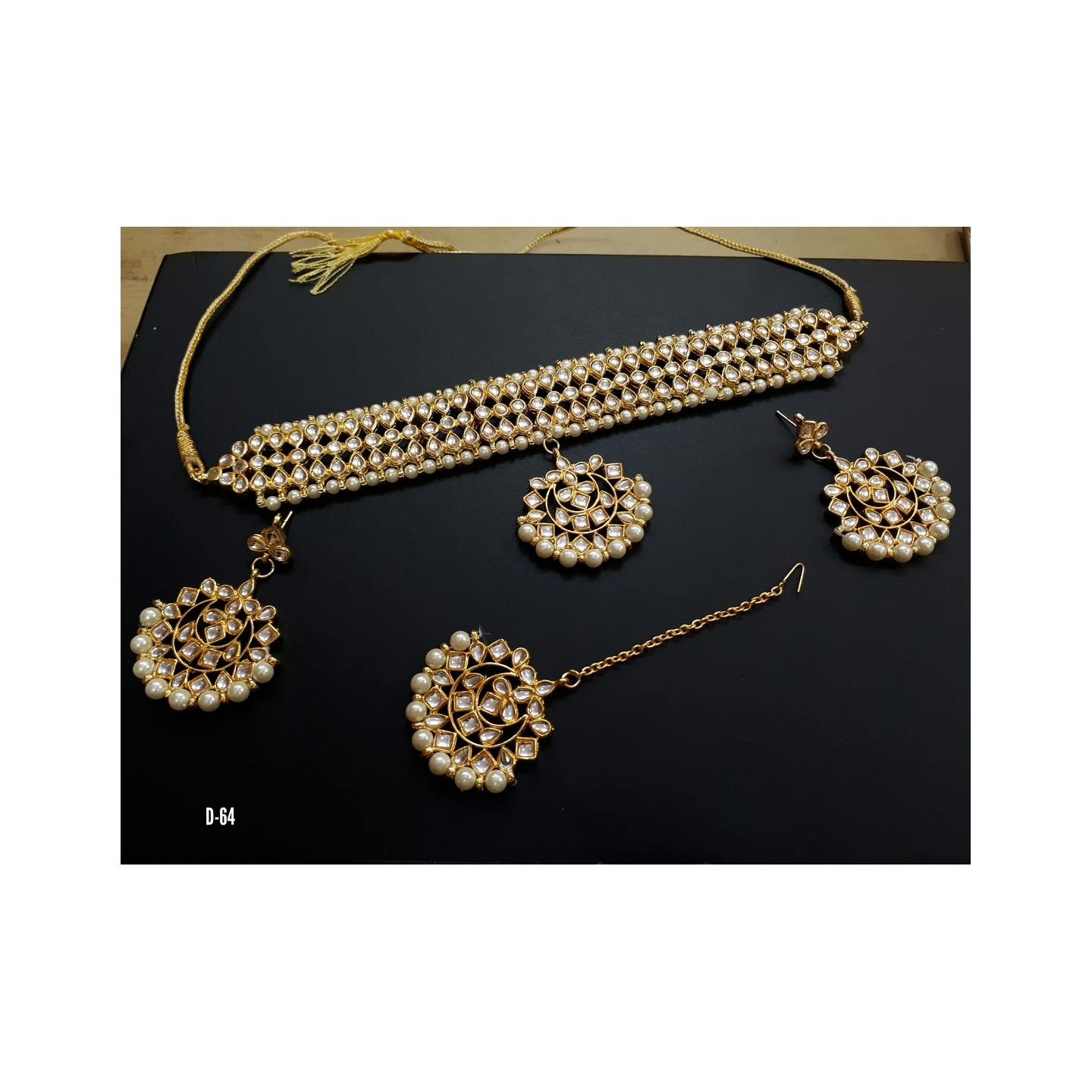 Kundan Choker Necklace Set With Earring ,Tikka