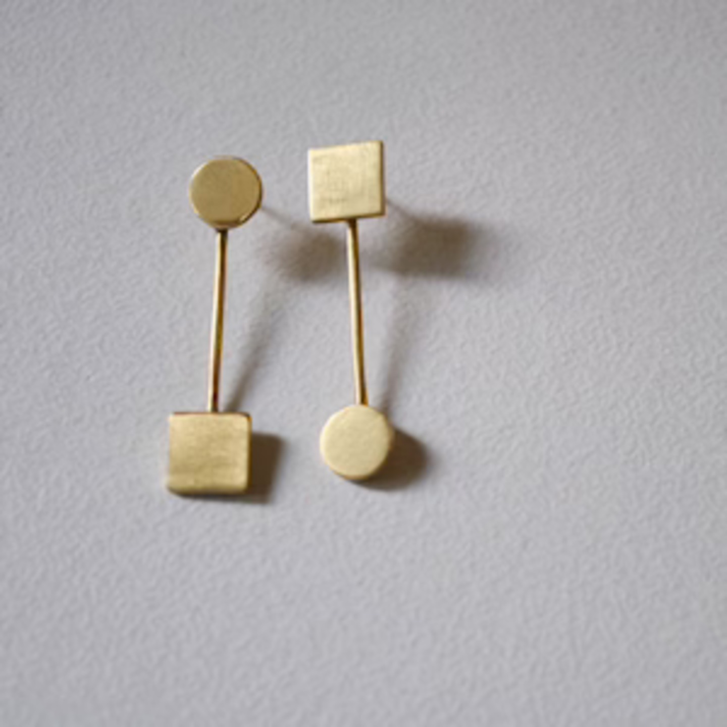 Contemporary Earring 011