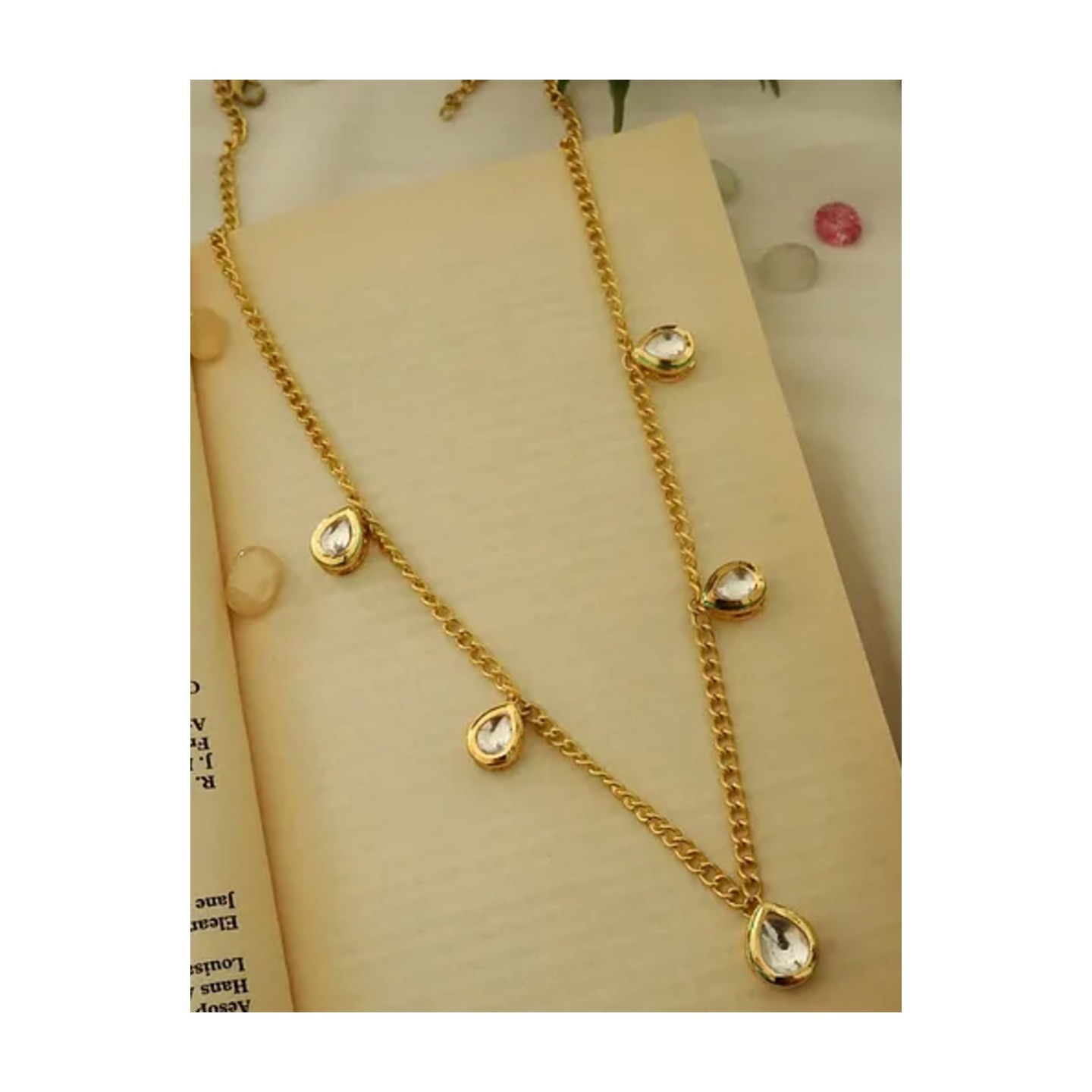 Gold Tone Kundan Necklace