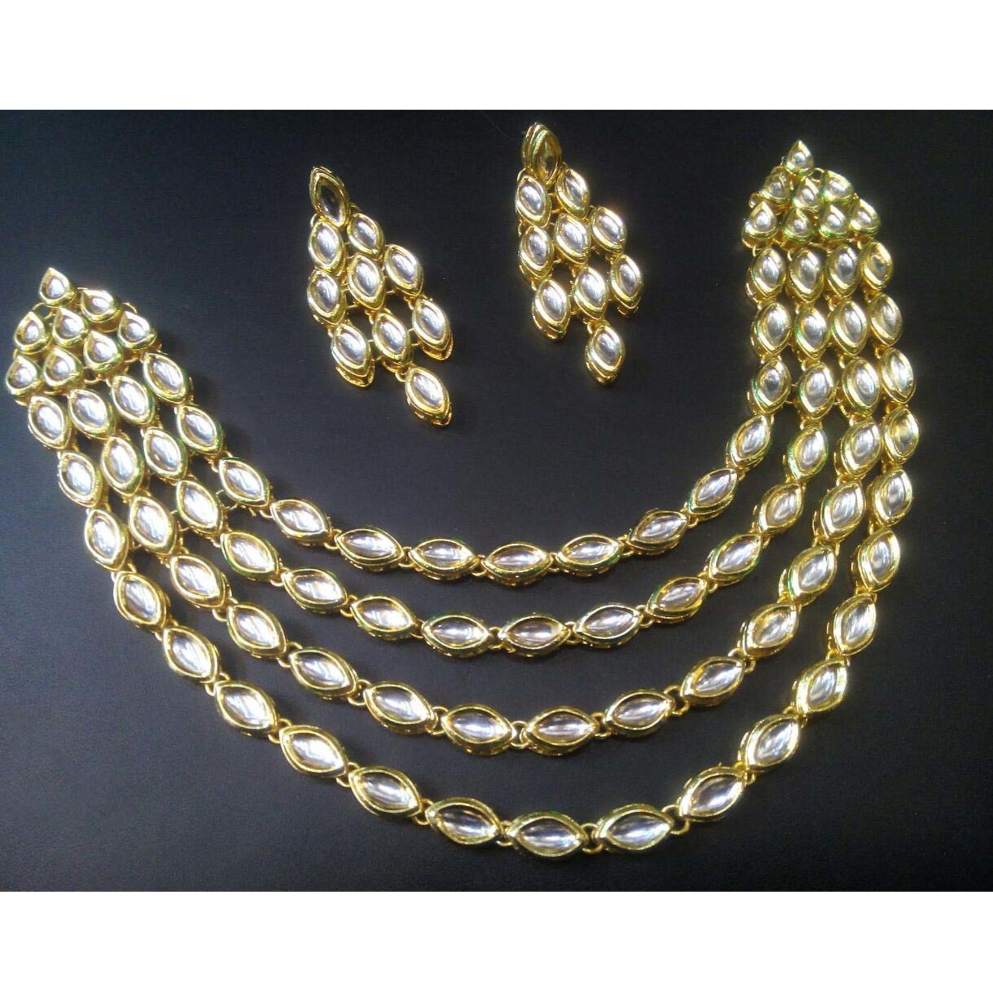 Kundan Triple Layer Necklace Set With Earring