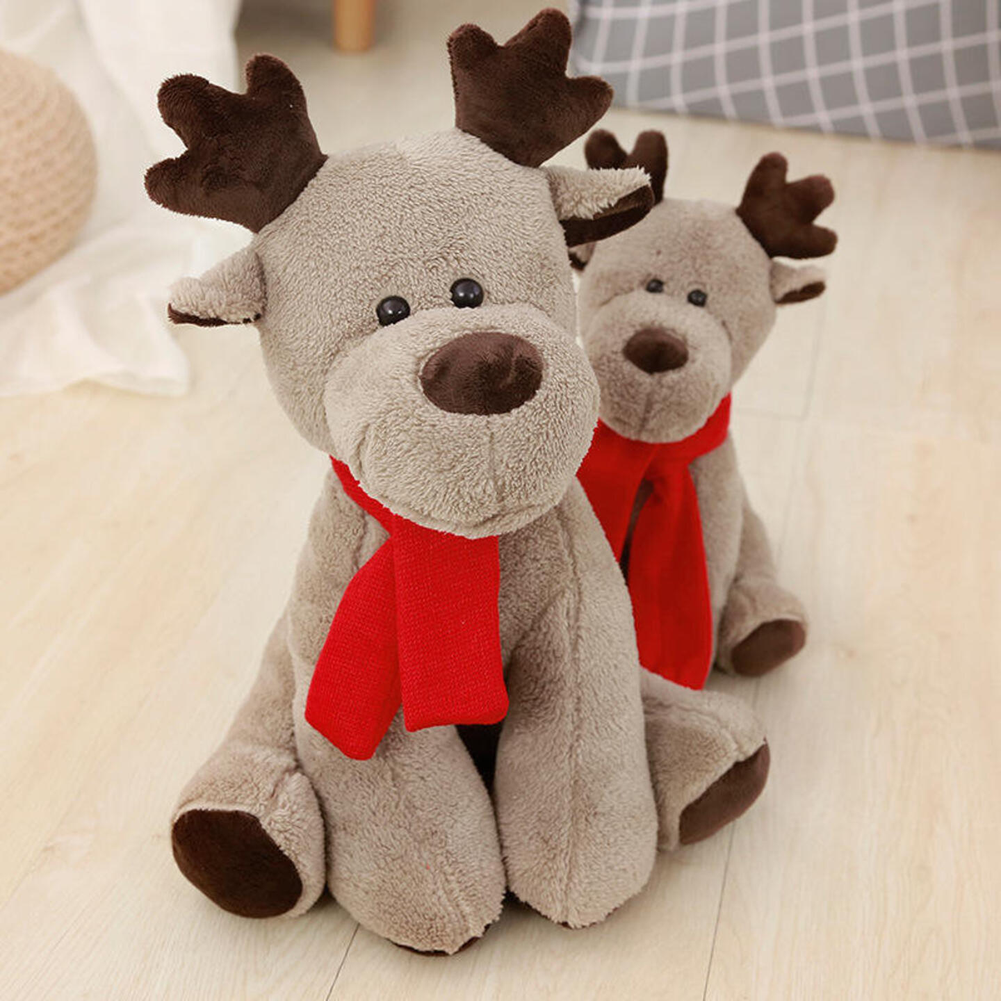 Wholesale 25cm Christmas supplies Gray Reindeer Plush Toy with Red Scarf Soft Stuffed Animal