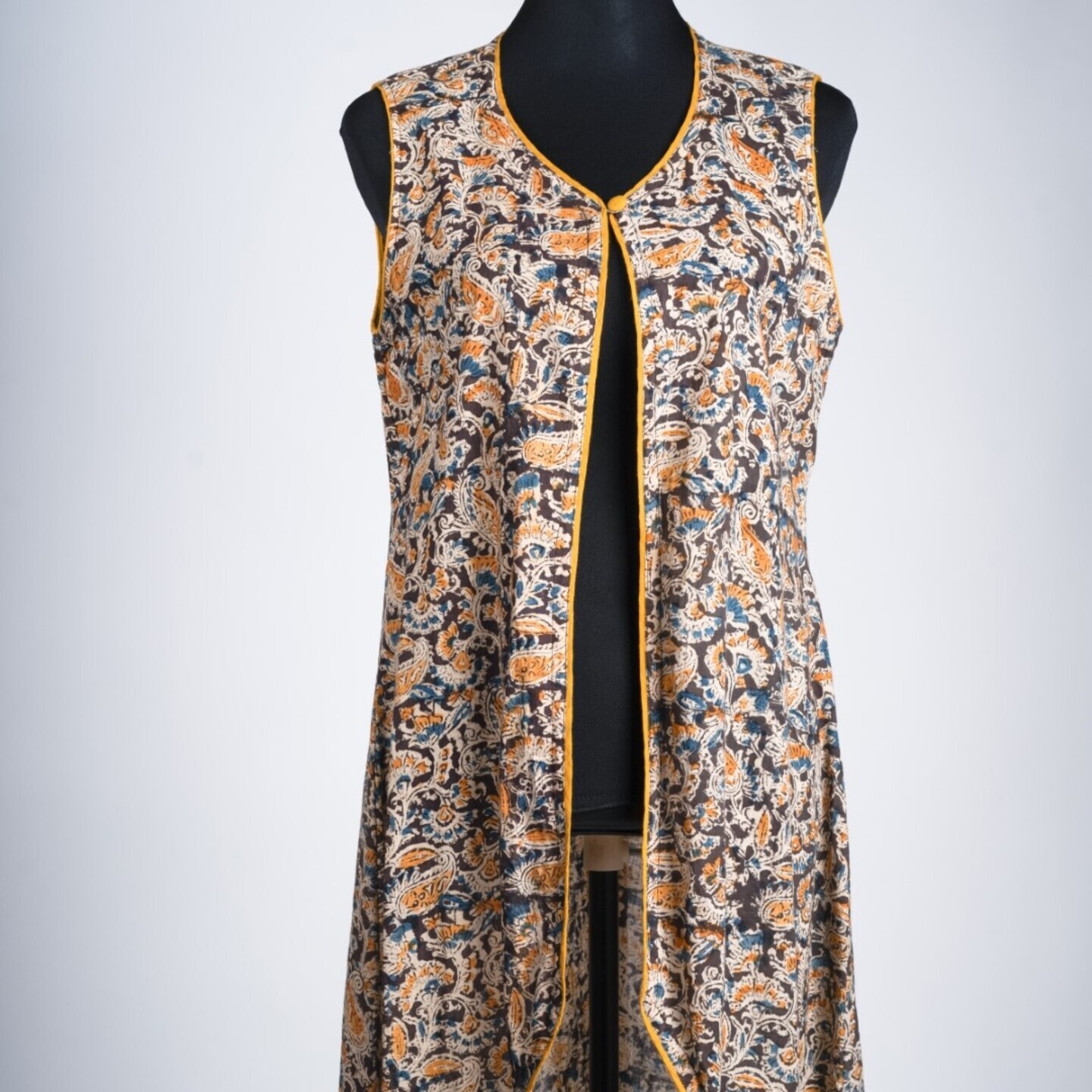 Black Kalamkari - Shrug