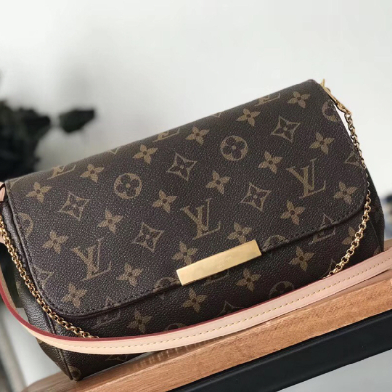 Louis Vuitton favorite mm 