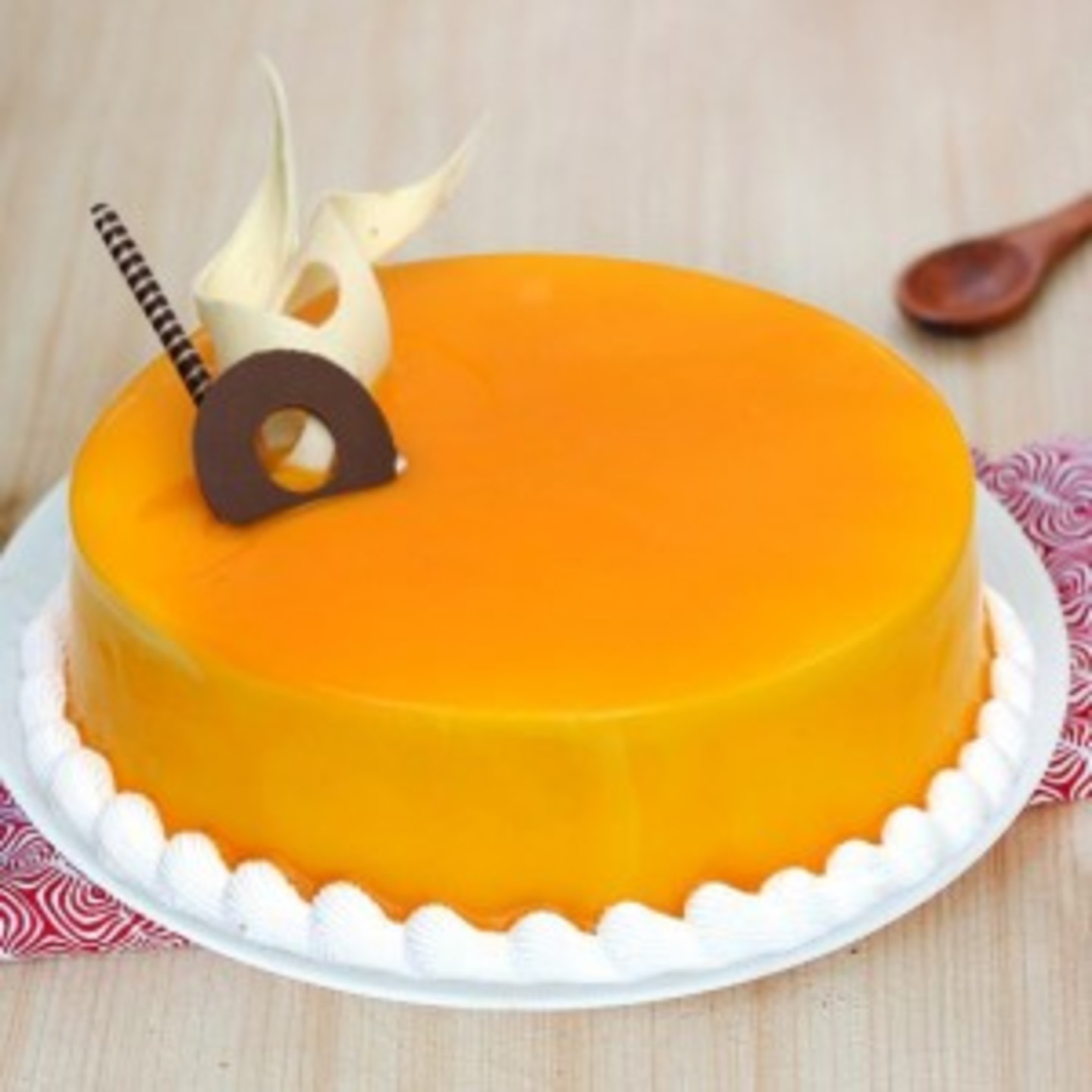 Half Kg Mango Cake