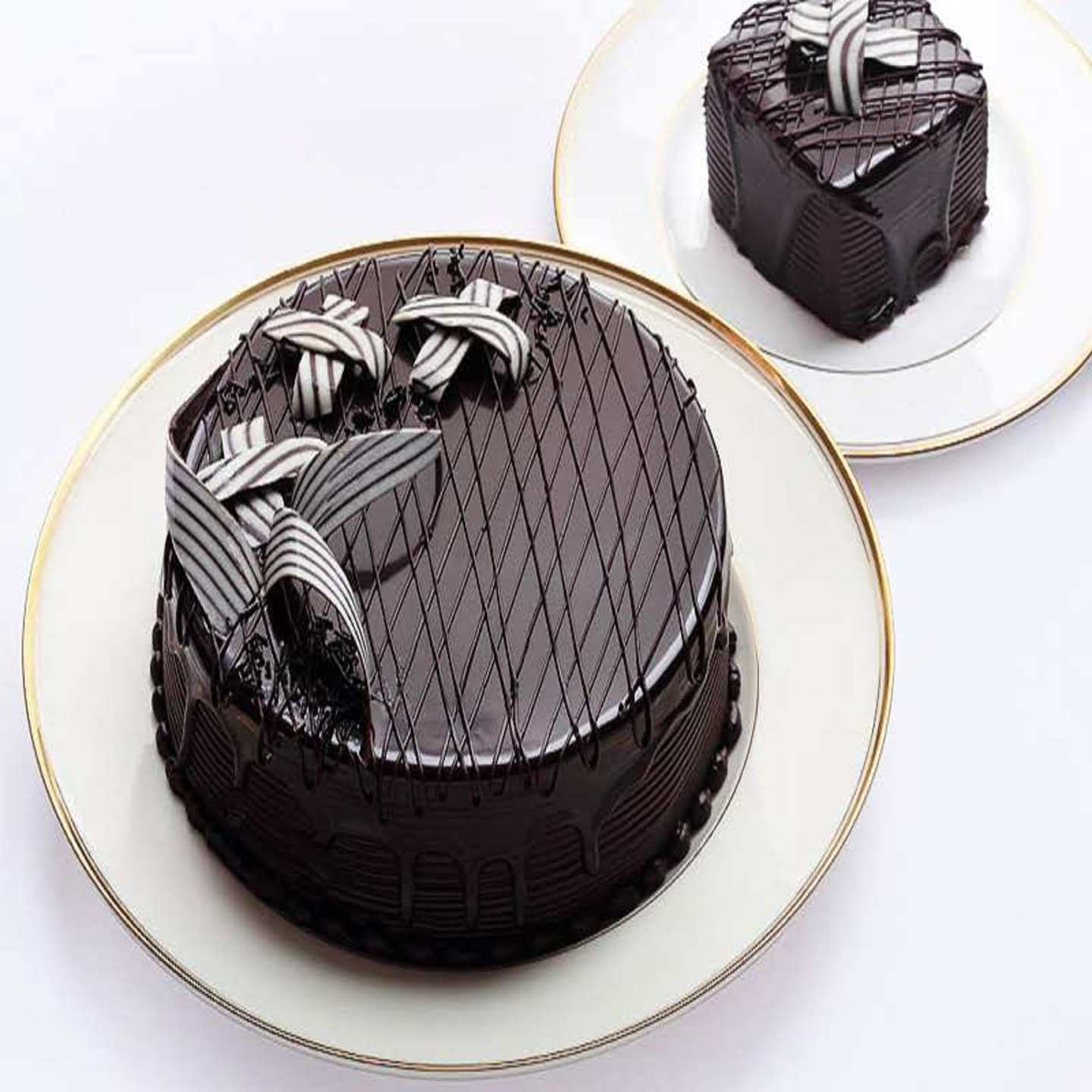 DARK CHOCOLATE CAKE 500 GRAMS