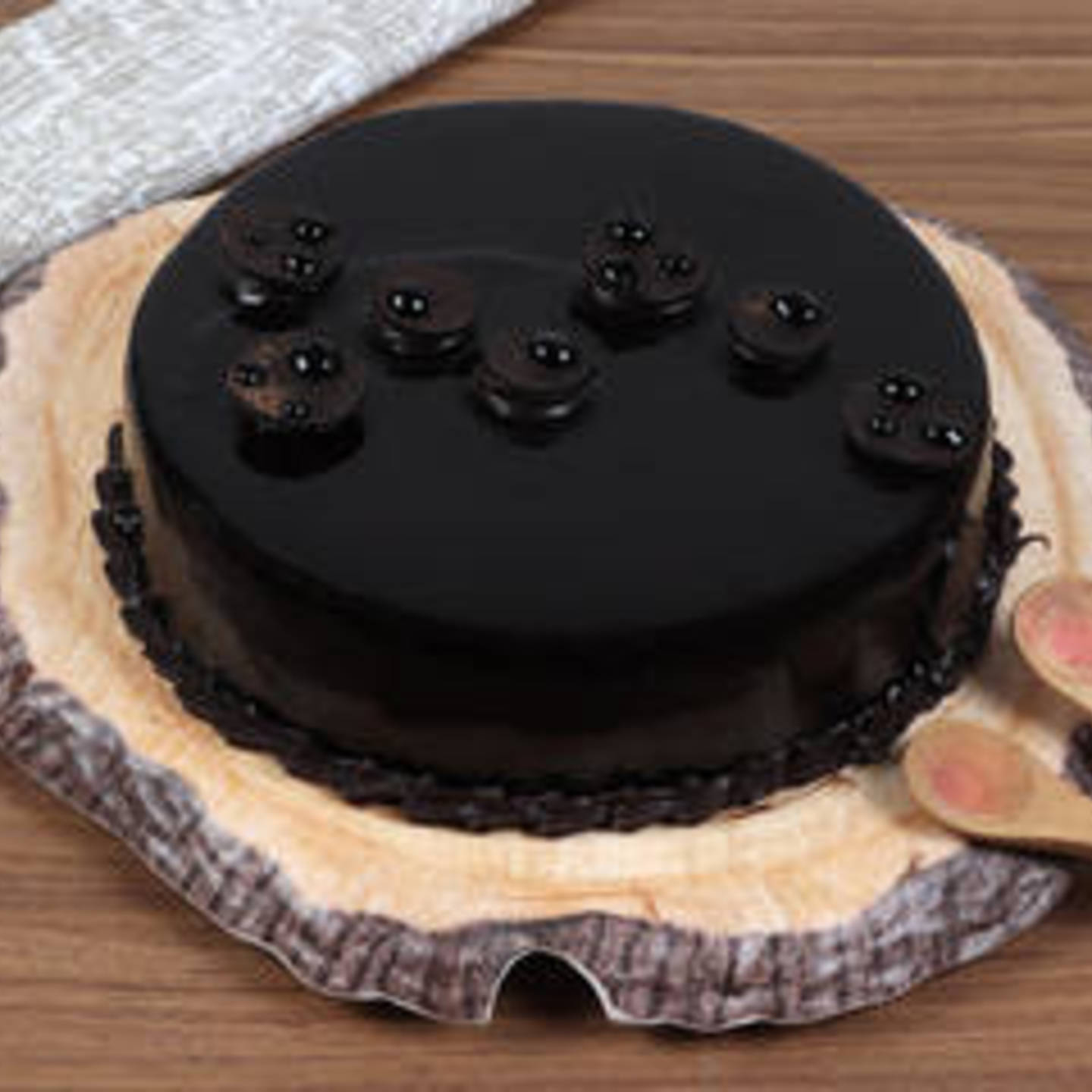Enticing Dark Chocolate Cake