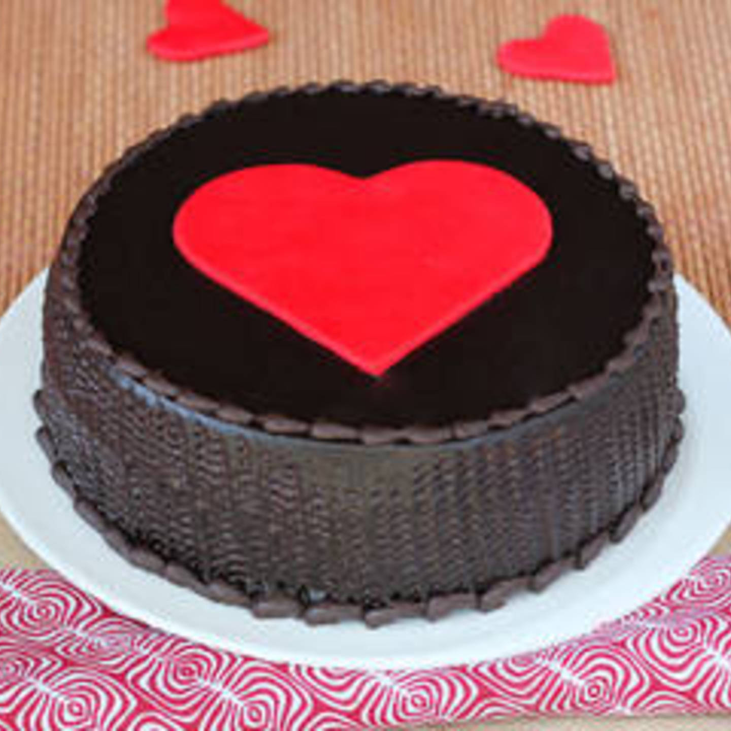 Chocolate Cake With Red Fondant Heart 500 grams