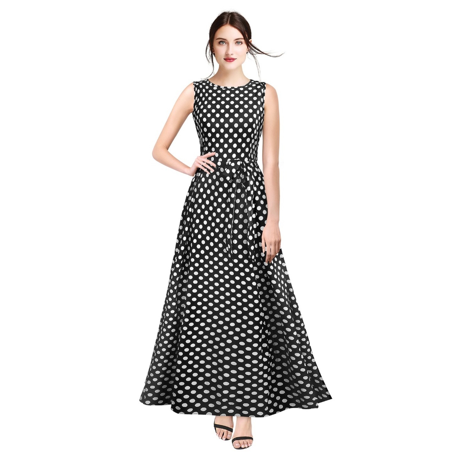 INTENSIFYING IRISH BLACK GOWN