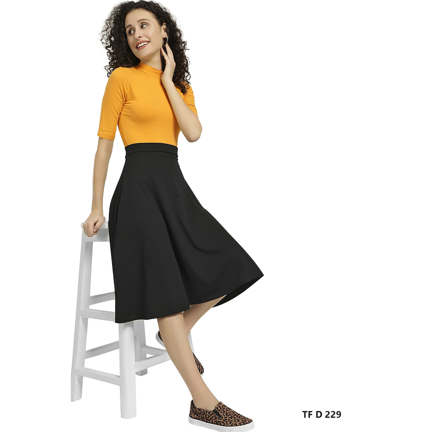 ELEGANT SHORT SKATER DRESS