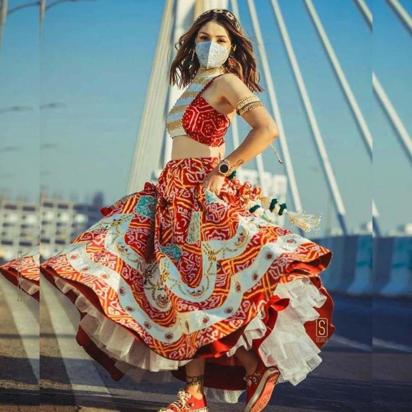 RED BRIDAL BANDHNI LEHENGA