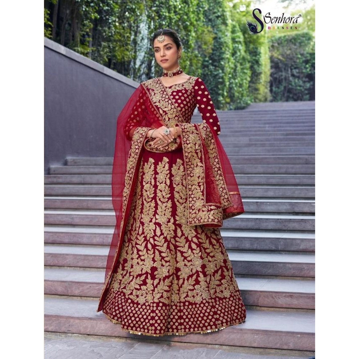 DESIGNER HEAVY VELVET BRIDAL LEHENGA BY SENHORA