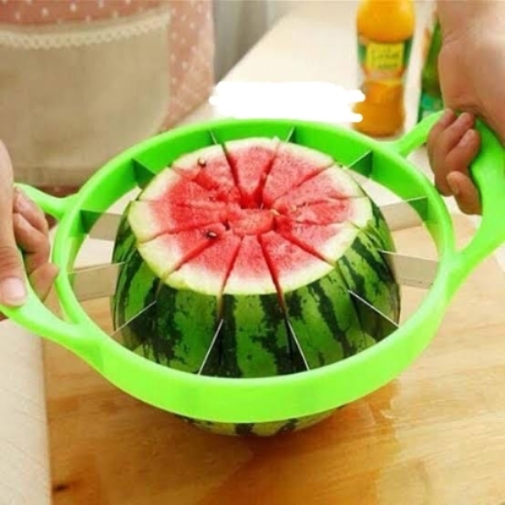 watermelon cutter