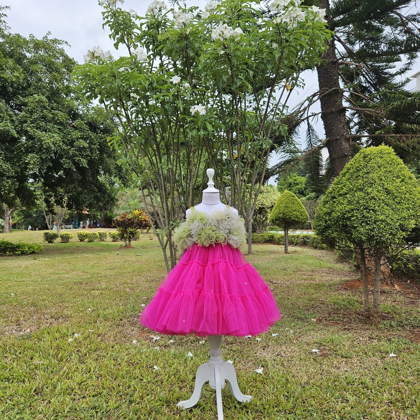 LS-0102 - Green Puffy Frock
