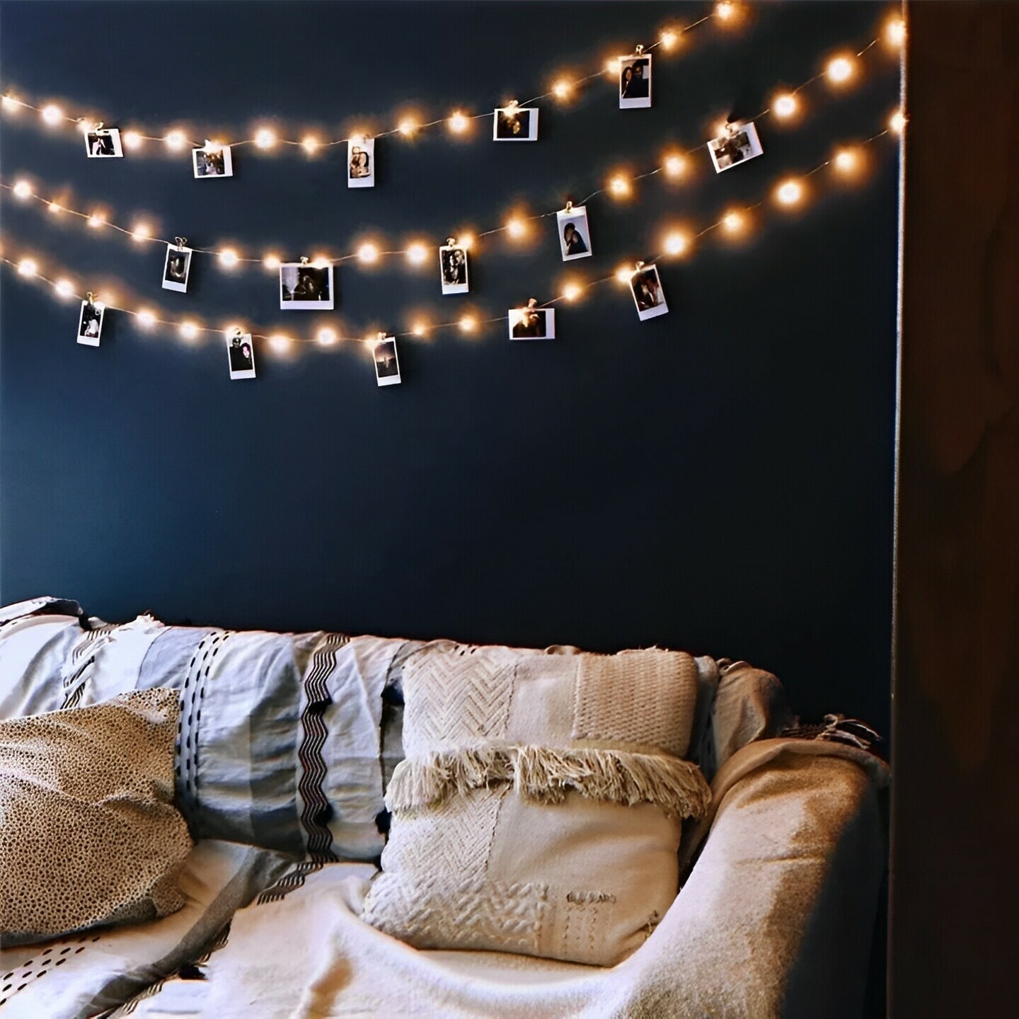 Prettify!™ Yellow Snow Flakes LED 5 Metre (20 Flakes) String Lights with Photo Hanging Wooden Clips (10 Clips)