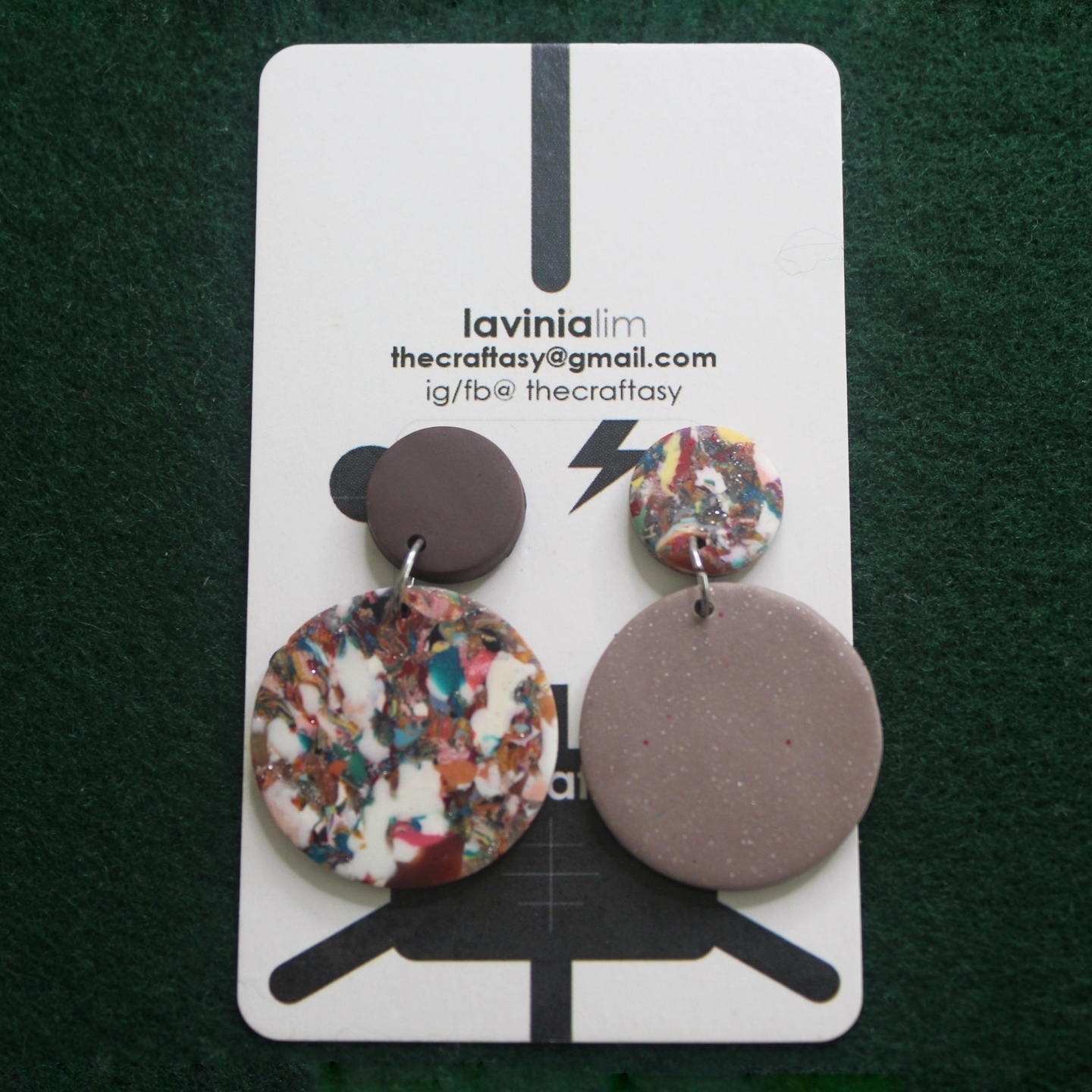 Polymerclay Earrings - Marbling Round Stud Medium Mismatched