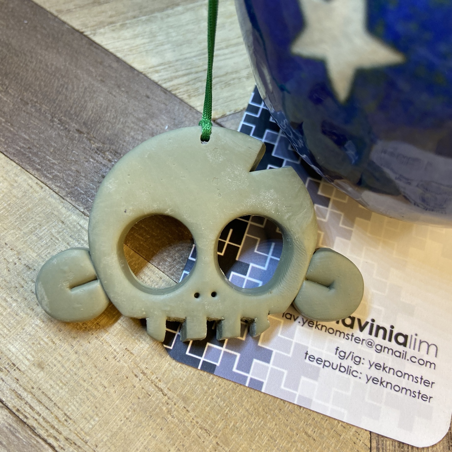 Skully keychain - Green (Large)
