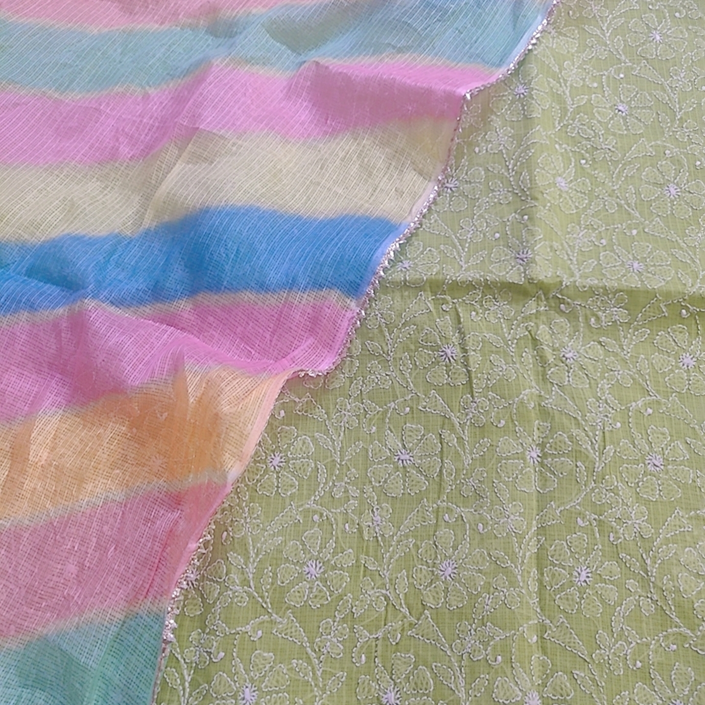 Pure Cotton Luckhnowi kurta with Shiffon Chickenkari Dupatta