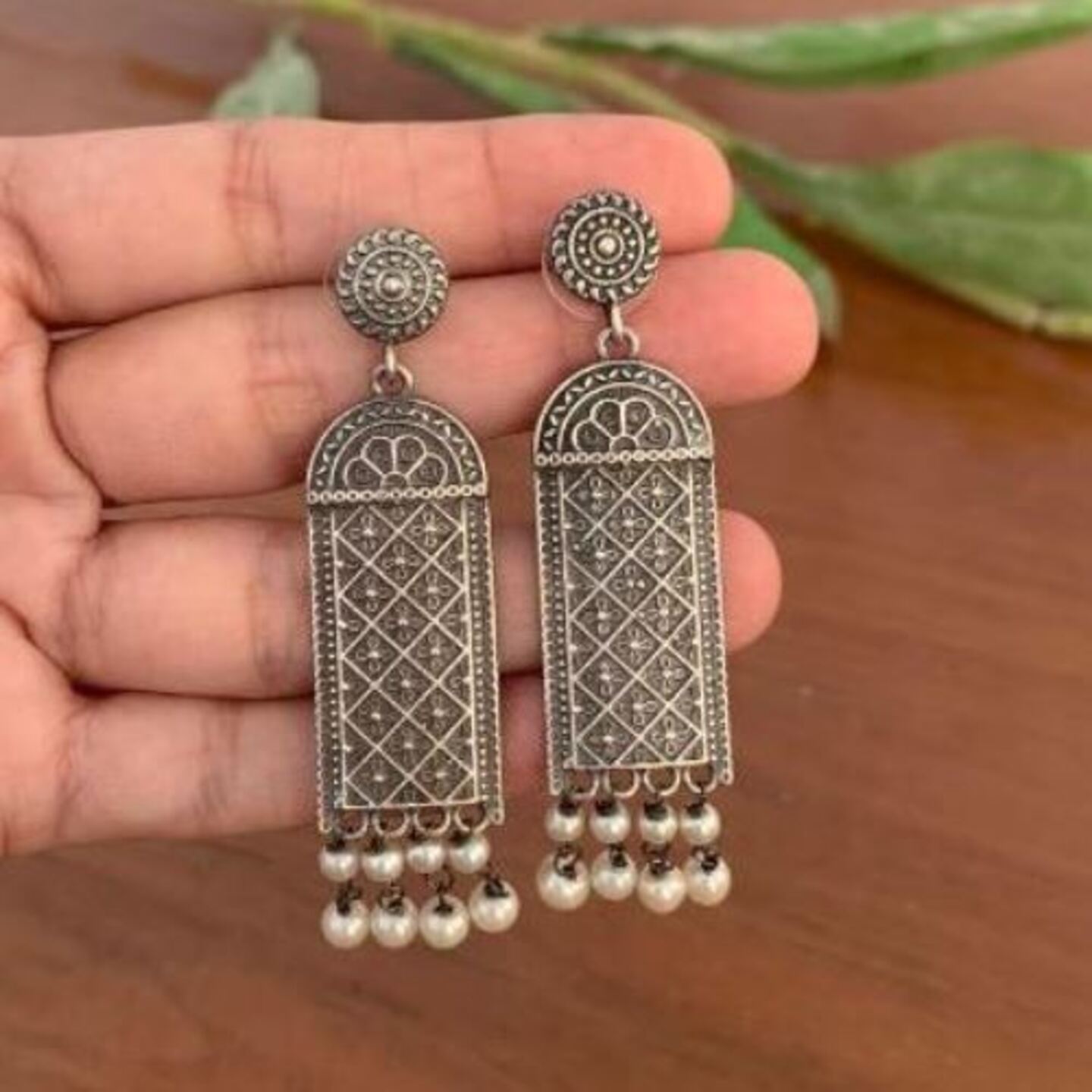 Xiti Oxidized Earring