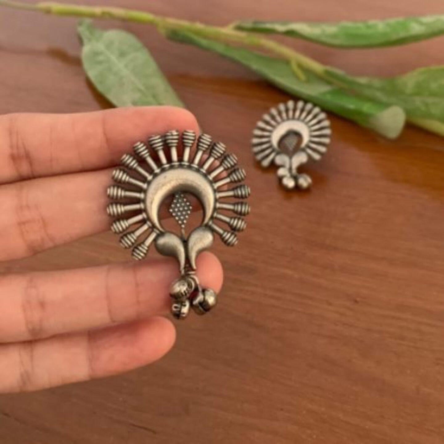 Yukta Oxidized Earring