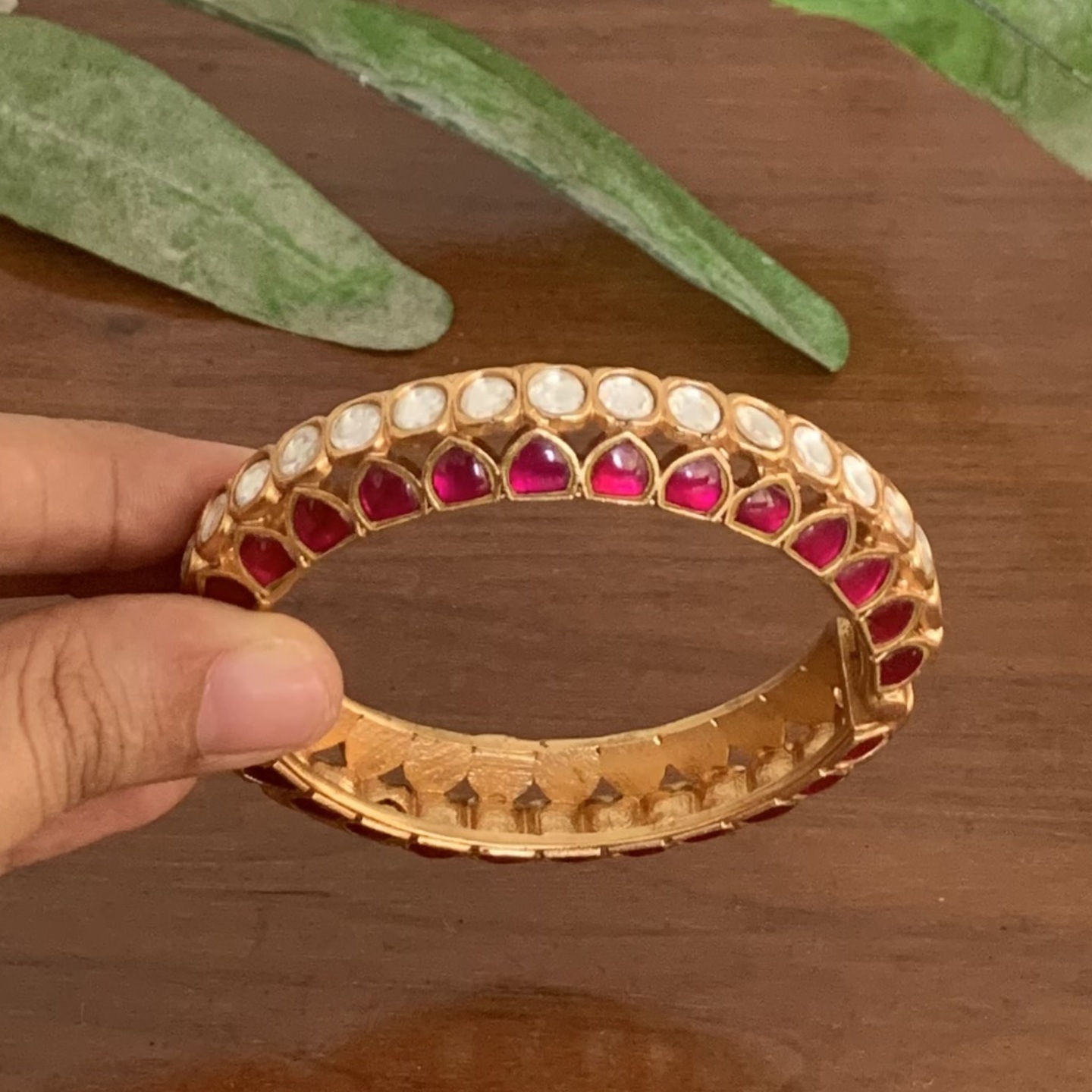 Heer Kundan Bangle
