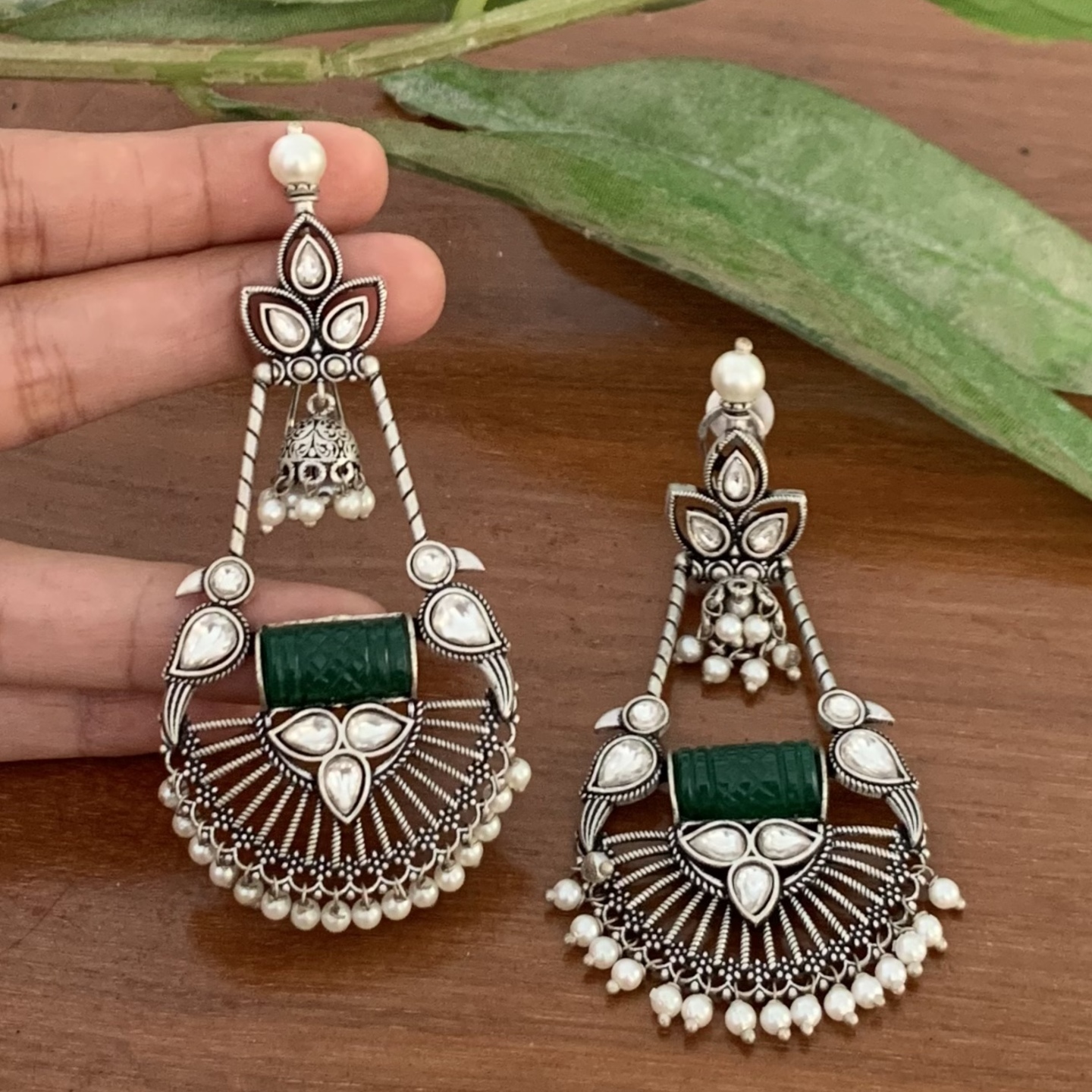 Omisha Earring