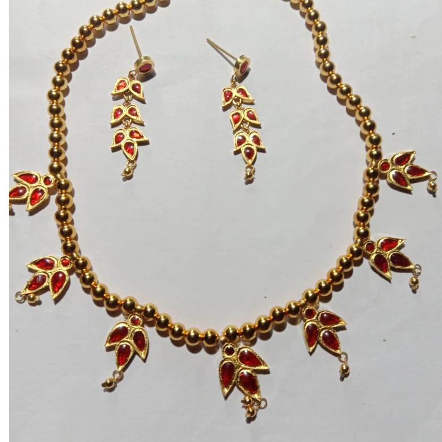 Tinixiriya Necklace