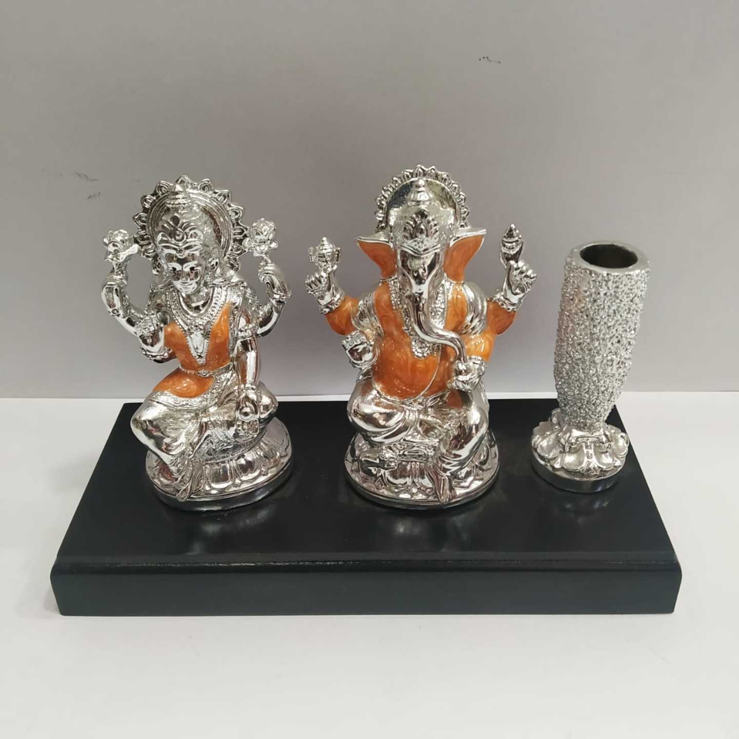 Laxmi Ganesh Set With Pen Holder