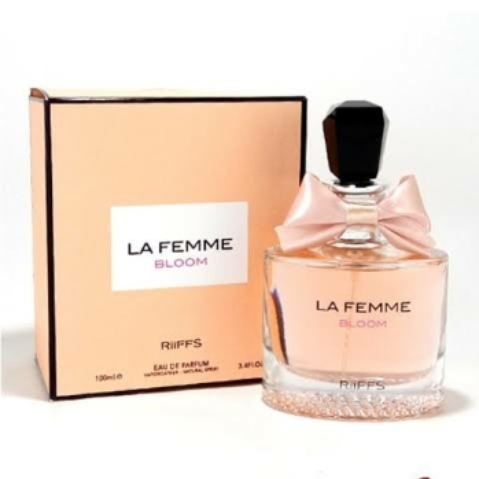 La Femme Bloom