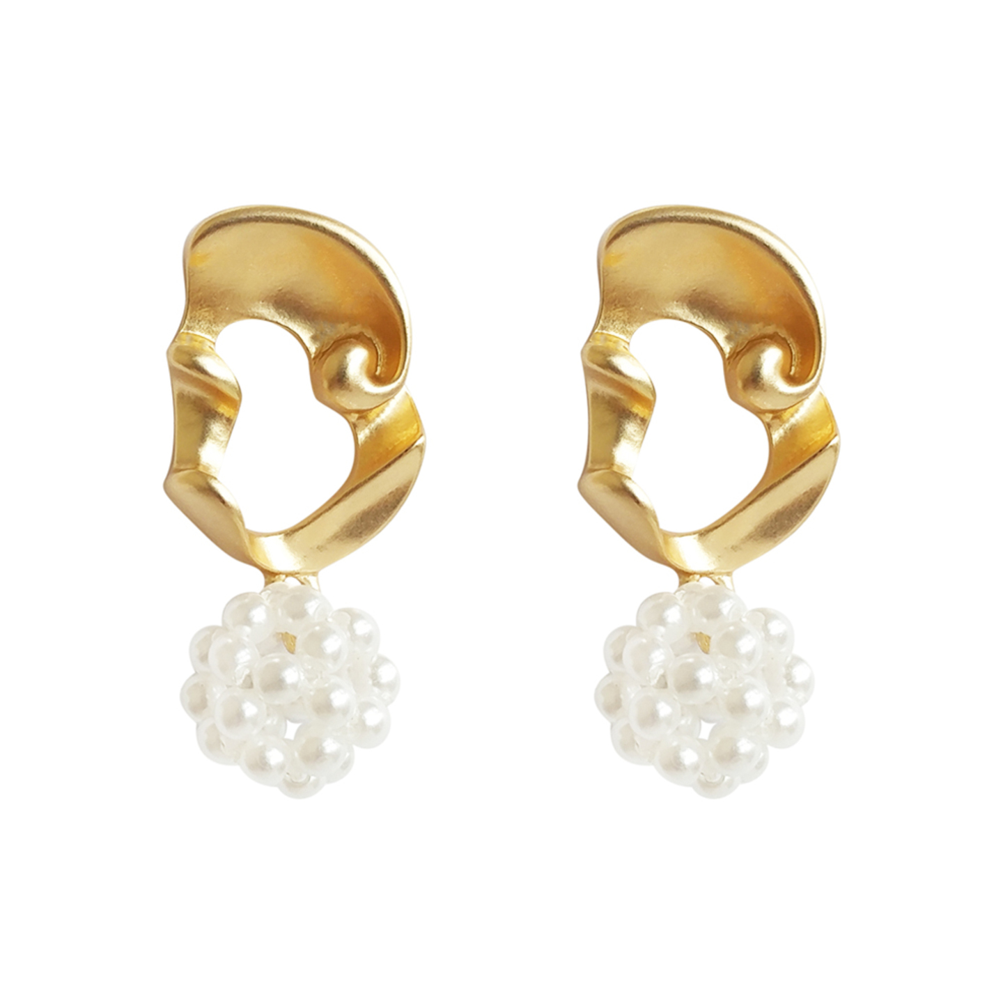 Charlie Pearl Cluster Sculptured Earrings