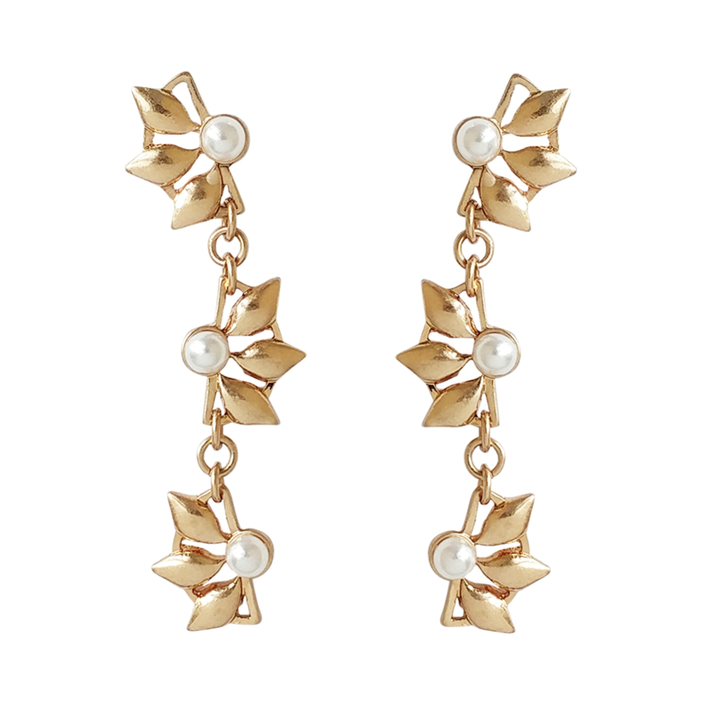 Dalilah Fanned Pearl Earrings